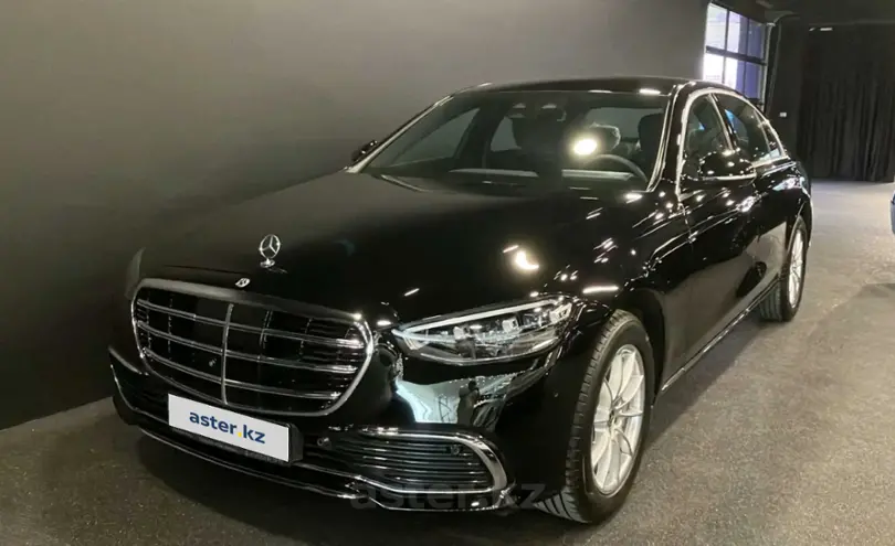 Mercedes-Benz S-Класс 2023 года за 85 000 000 тг. в Астана