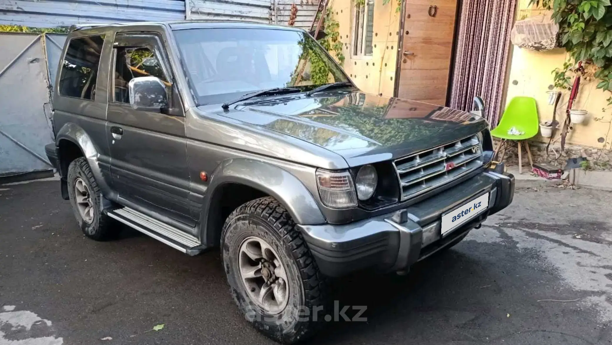 Mitsubishi Pajero 1995