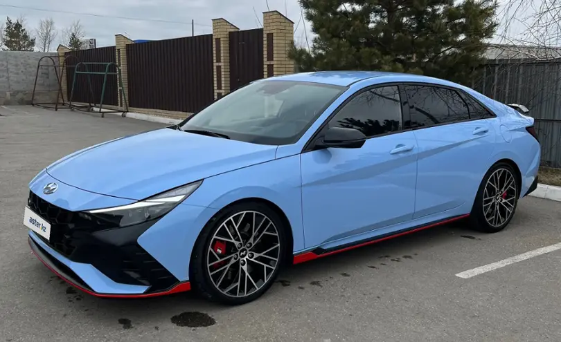 Hyundai Elantra 2021 года за 18 000 000 тг. в Астана