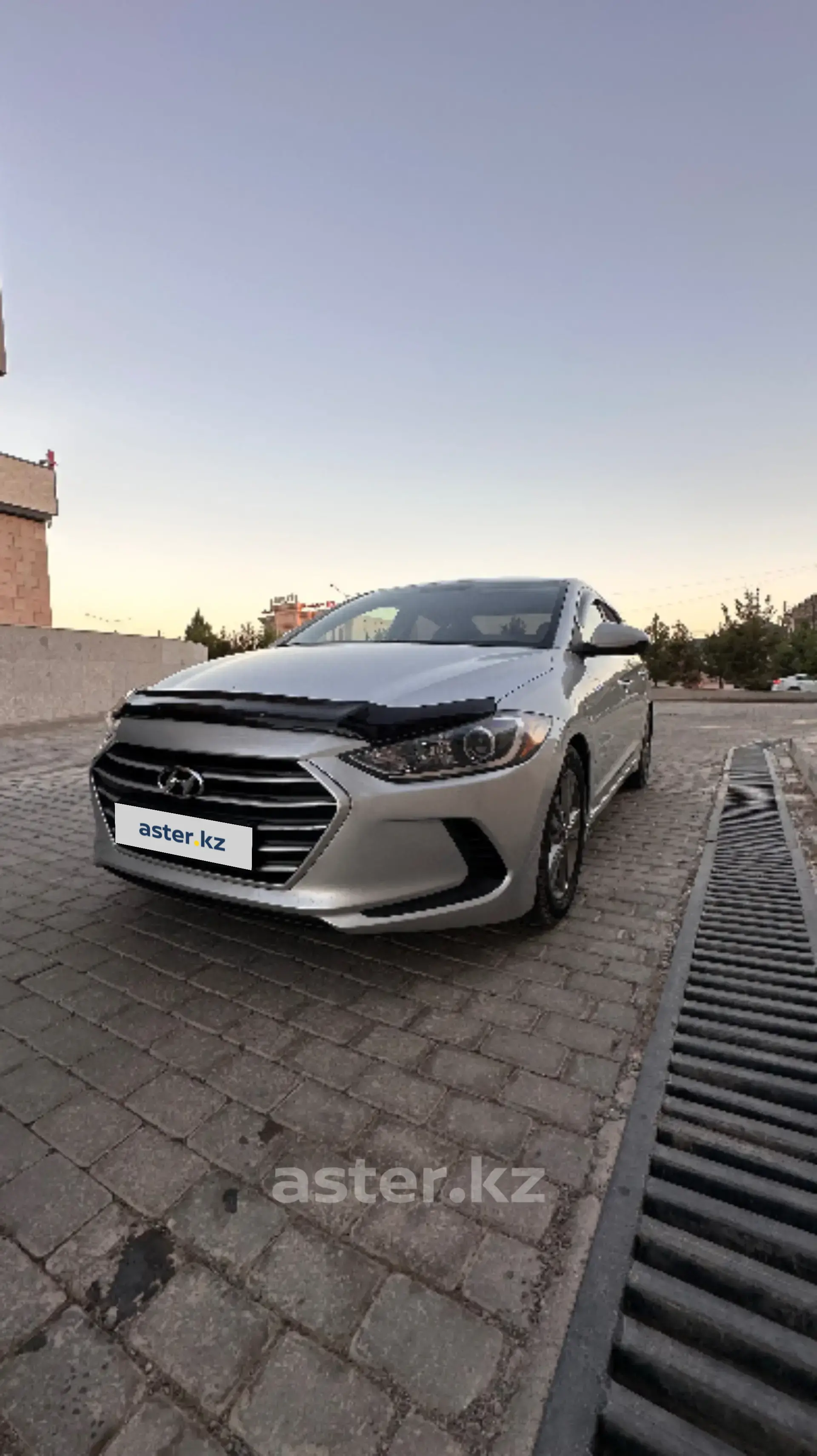 Hyundai Elantra 2017