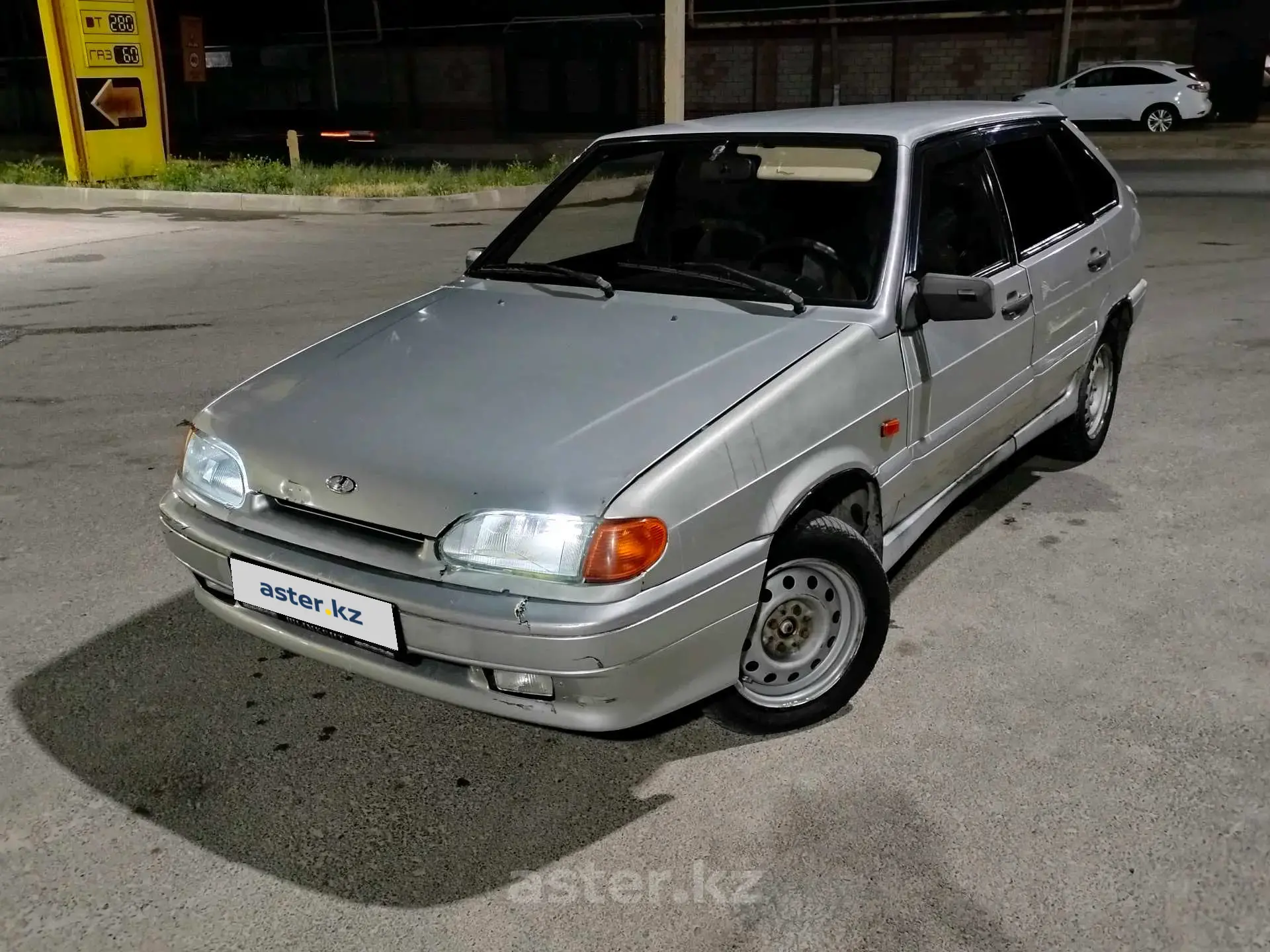 LADA (ВАЗ) 2114 2004