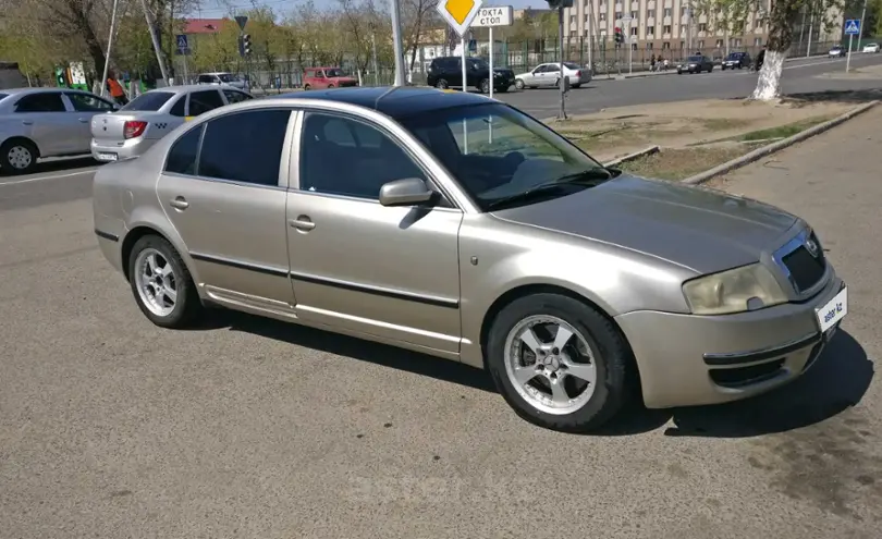 Суперб 2004. Шкода Суперб 2004. Шкода Суперб 2004 года. Суперб 2004 бак. Skoda Суперб, 2004 г. расположение звуковых сигналов.