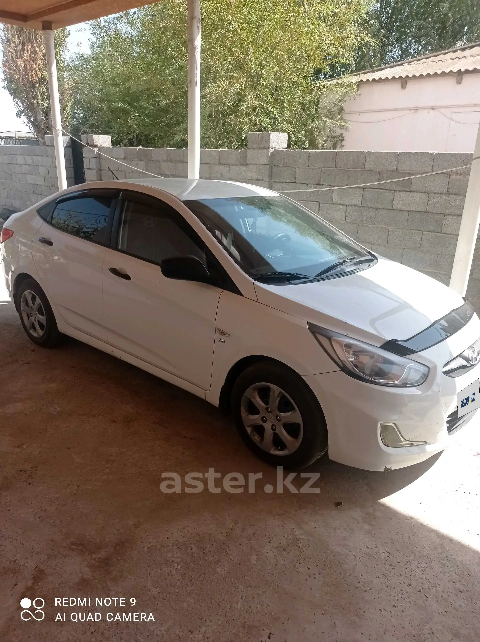 Hyundai Accent 2013