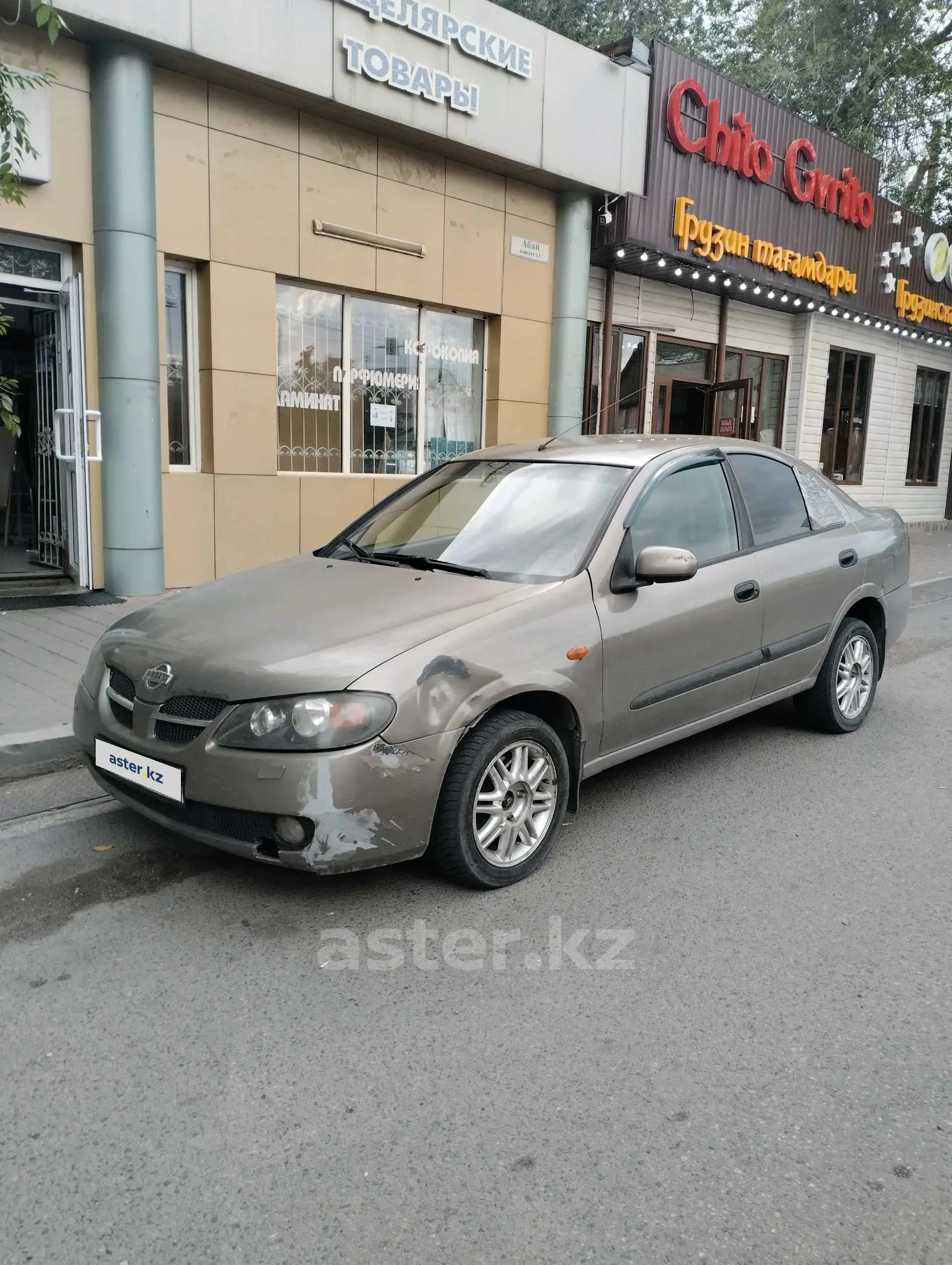 Nissan Almera 2005