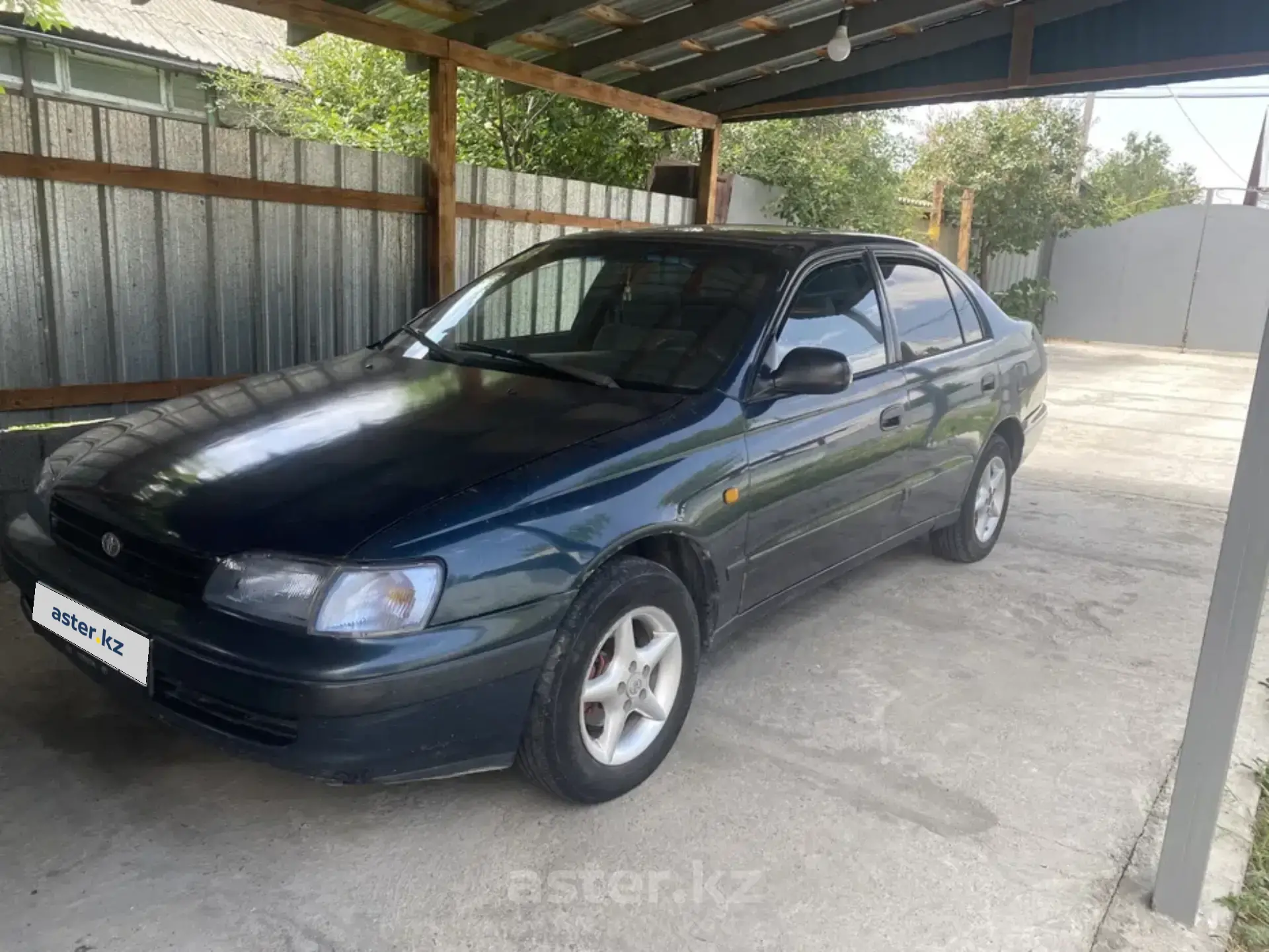 Toyota Carina 1992 1 5