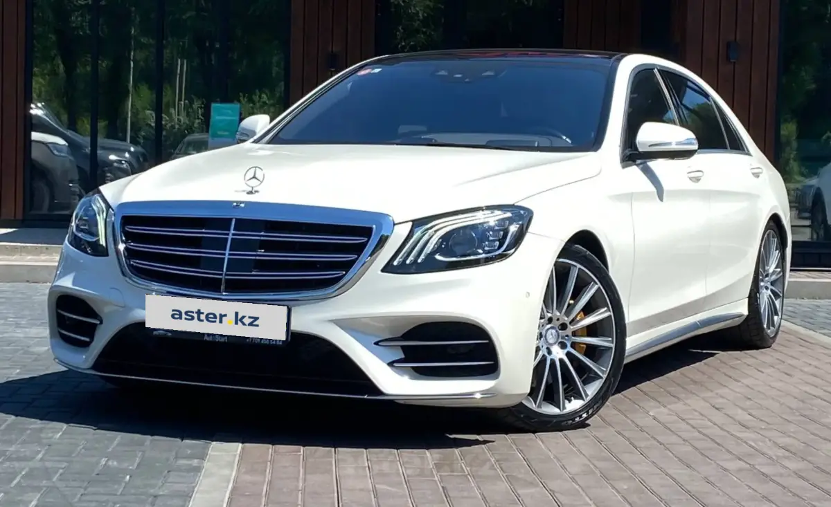 2017 Mercedes-Benz S-Класс