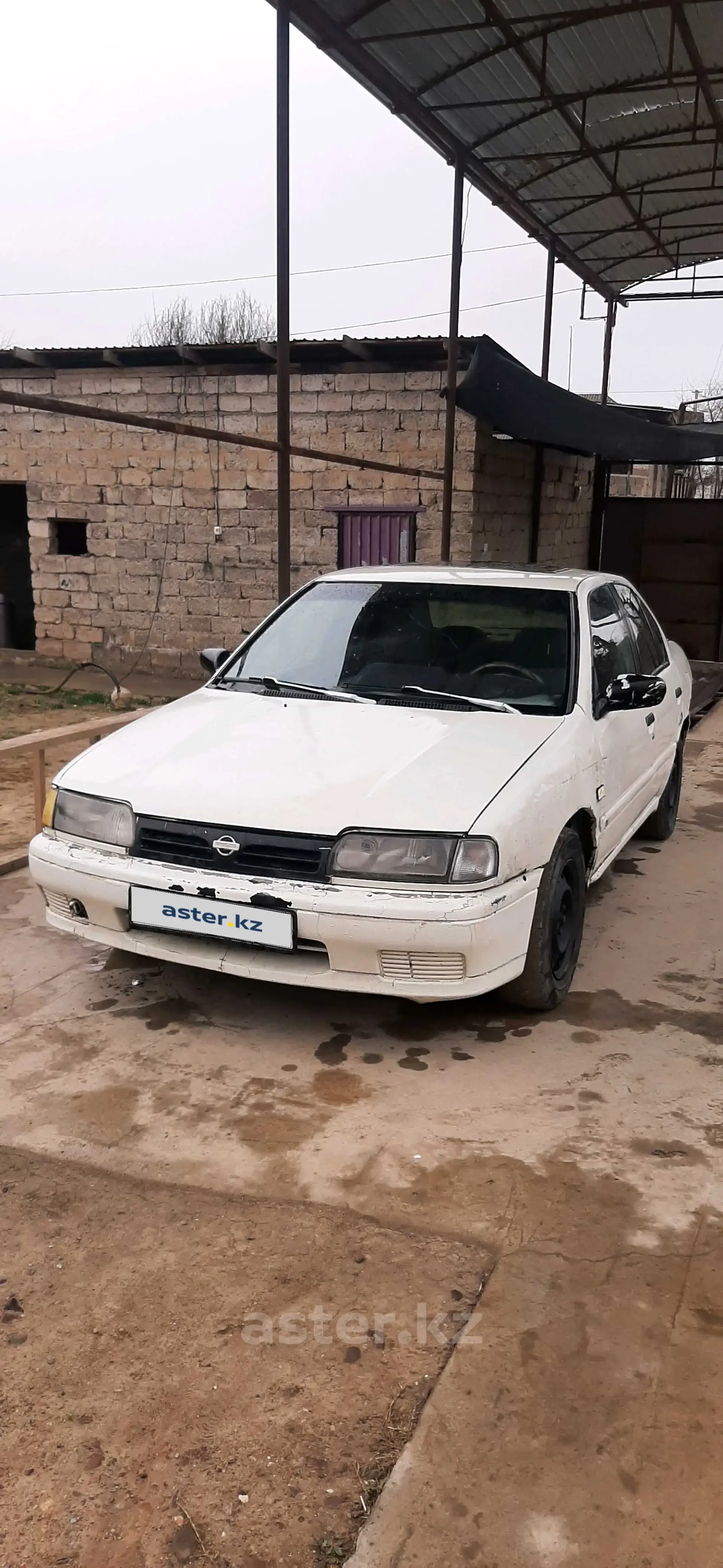 Nissan Primera 1990