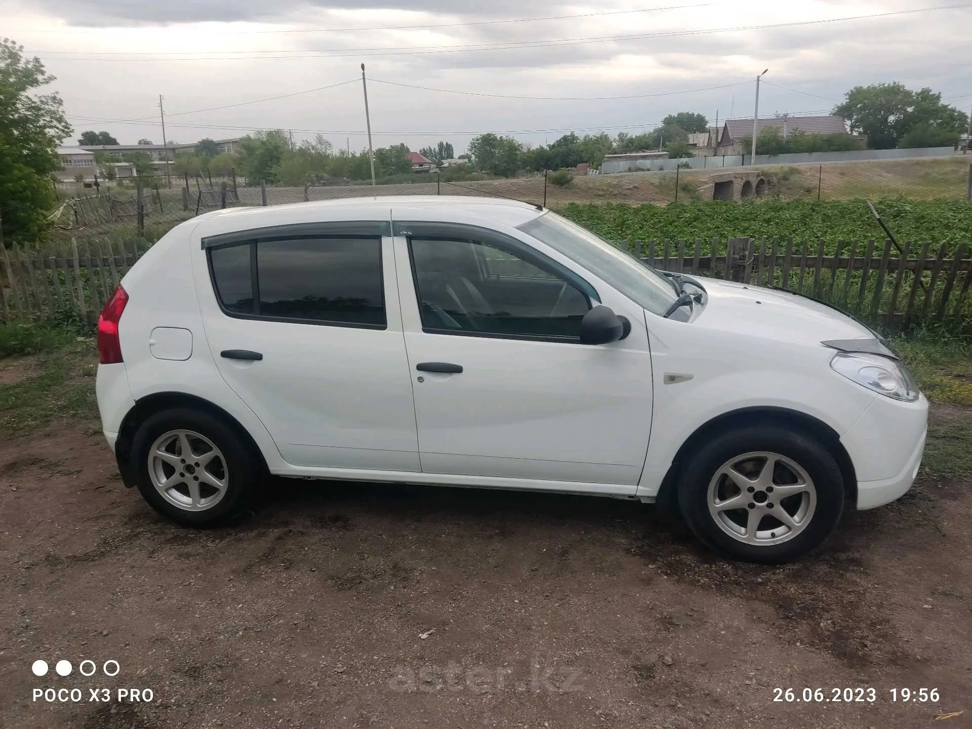 Renault Sandero 2012