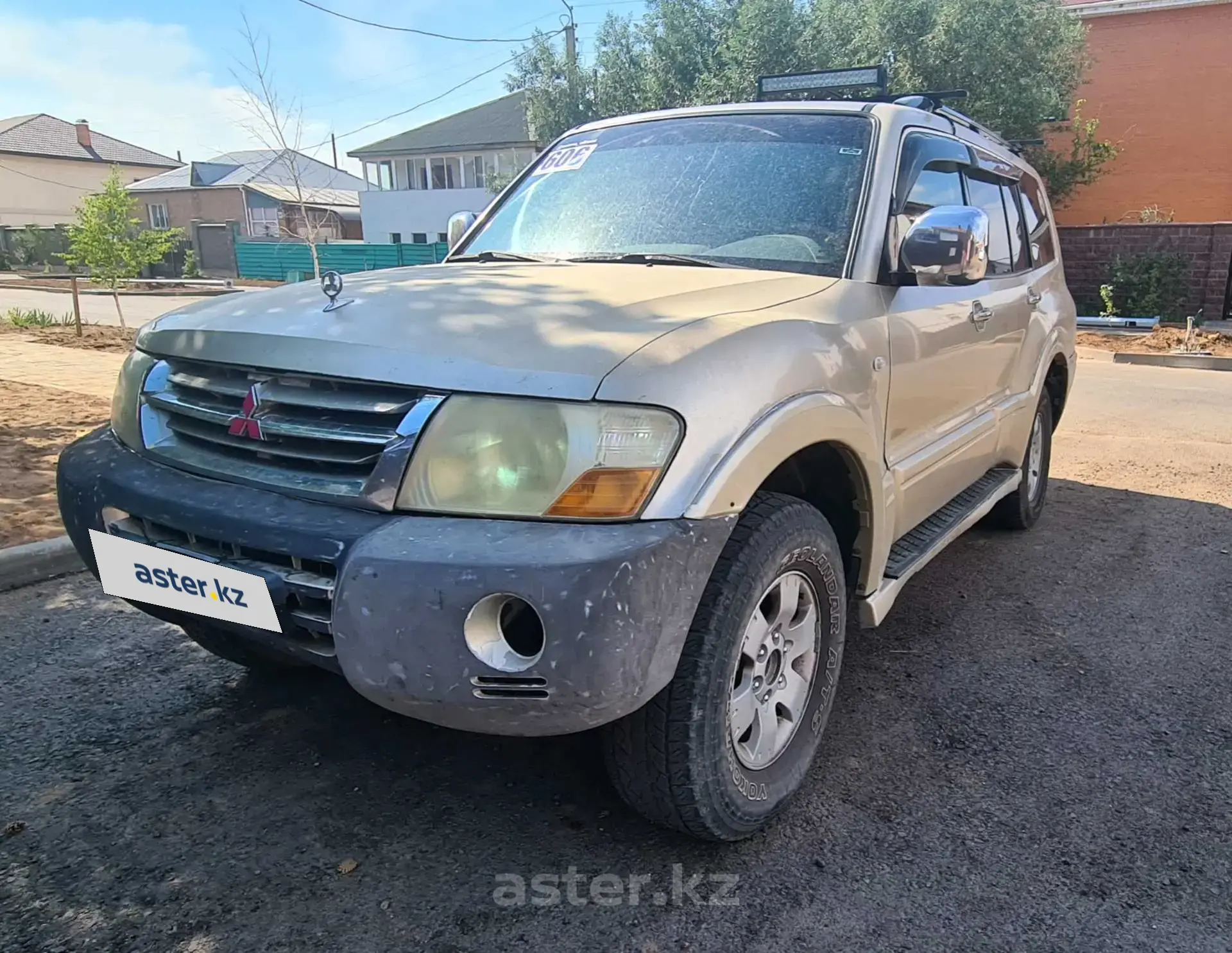 Mitsubishi Pajero 2004