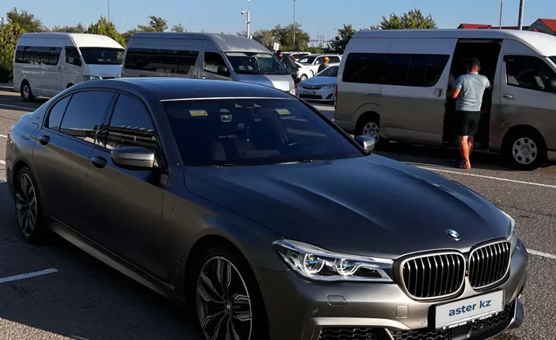 BMW 7 серии 2019 года за 55 000 000 тг. в Мангистауская область