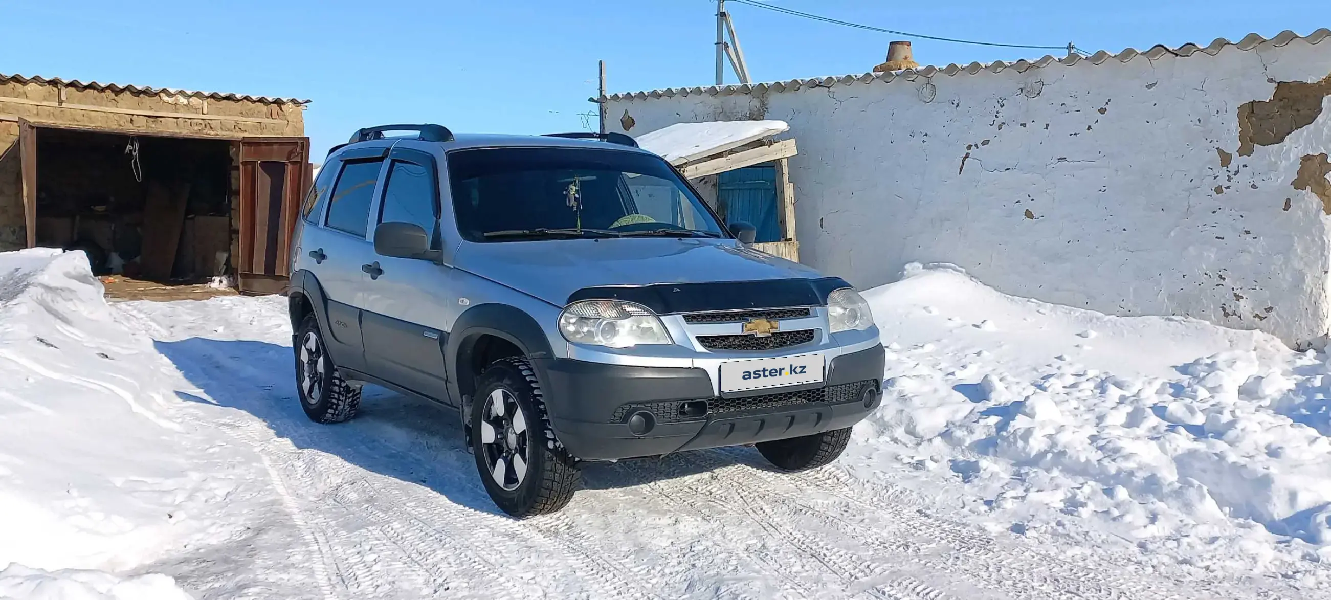 Chevrolet Niva 2012