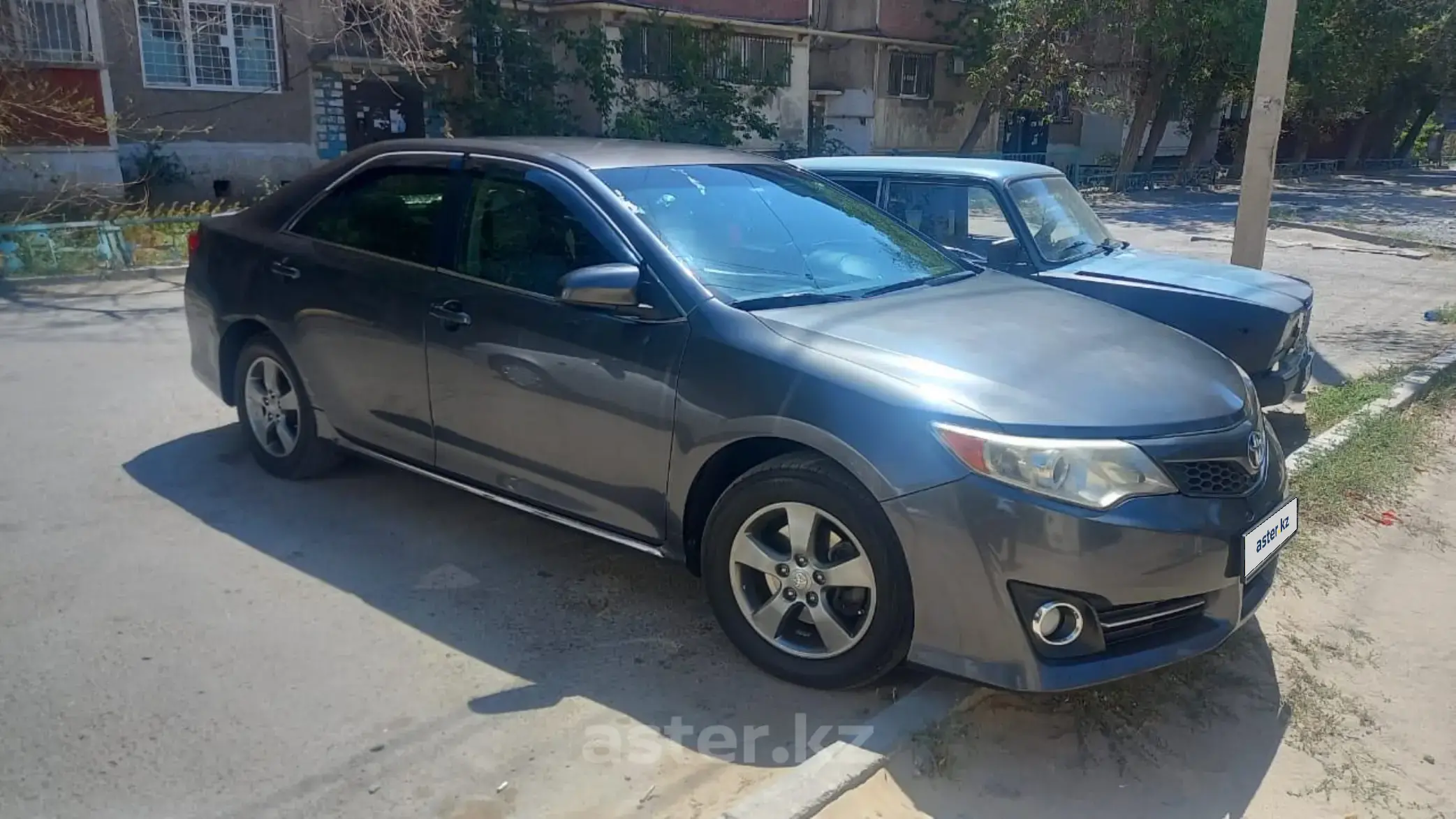 Toyota Camry 2013