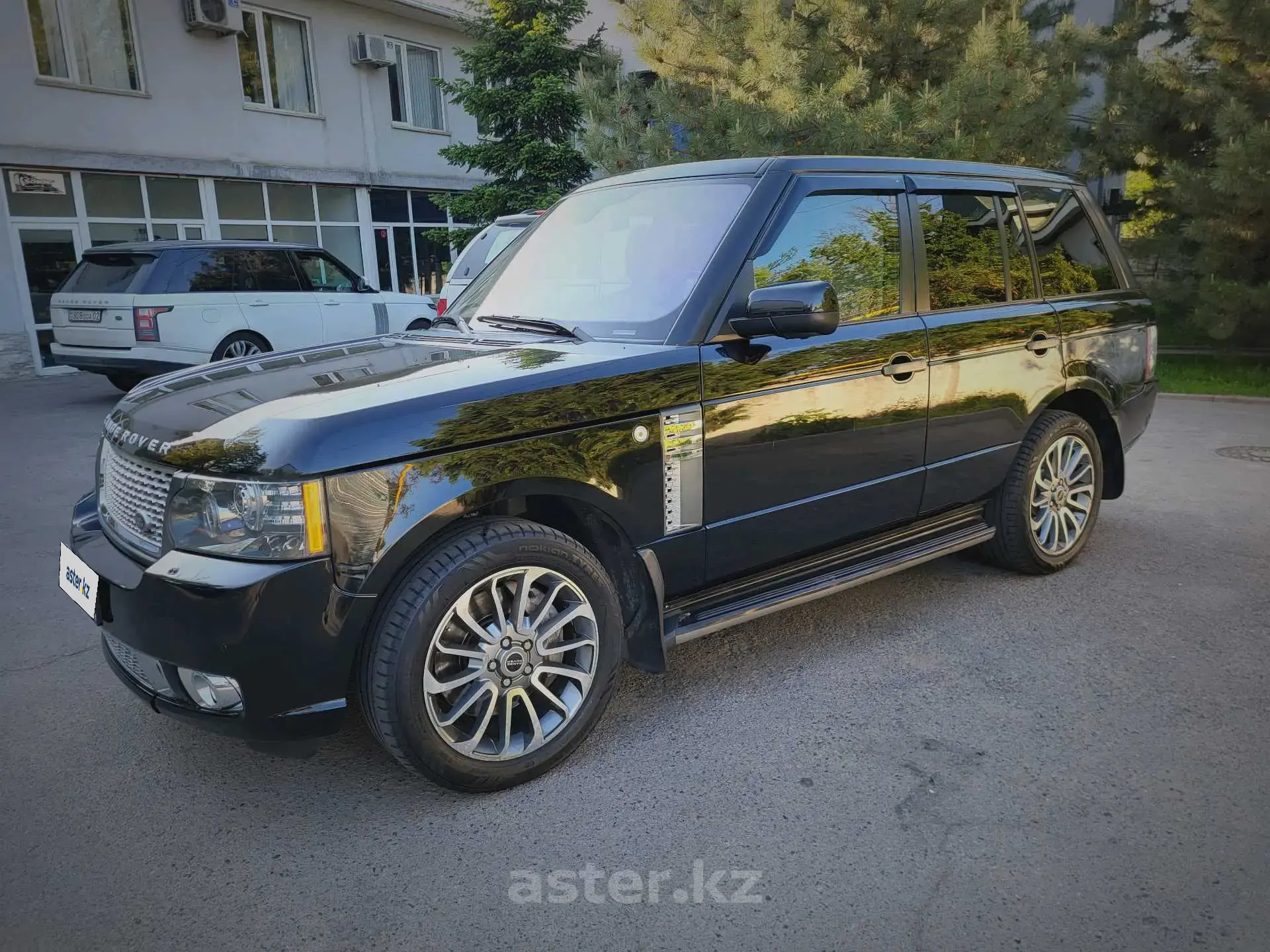 Land Rover Range Rover 2010