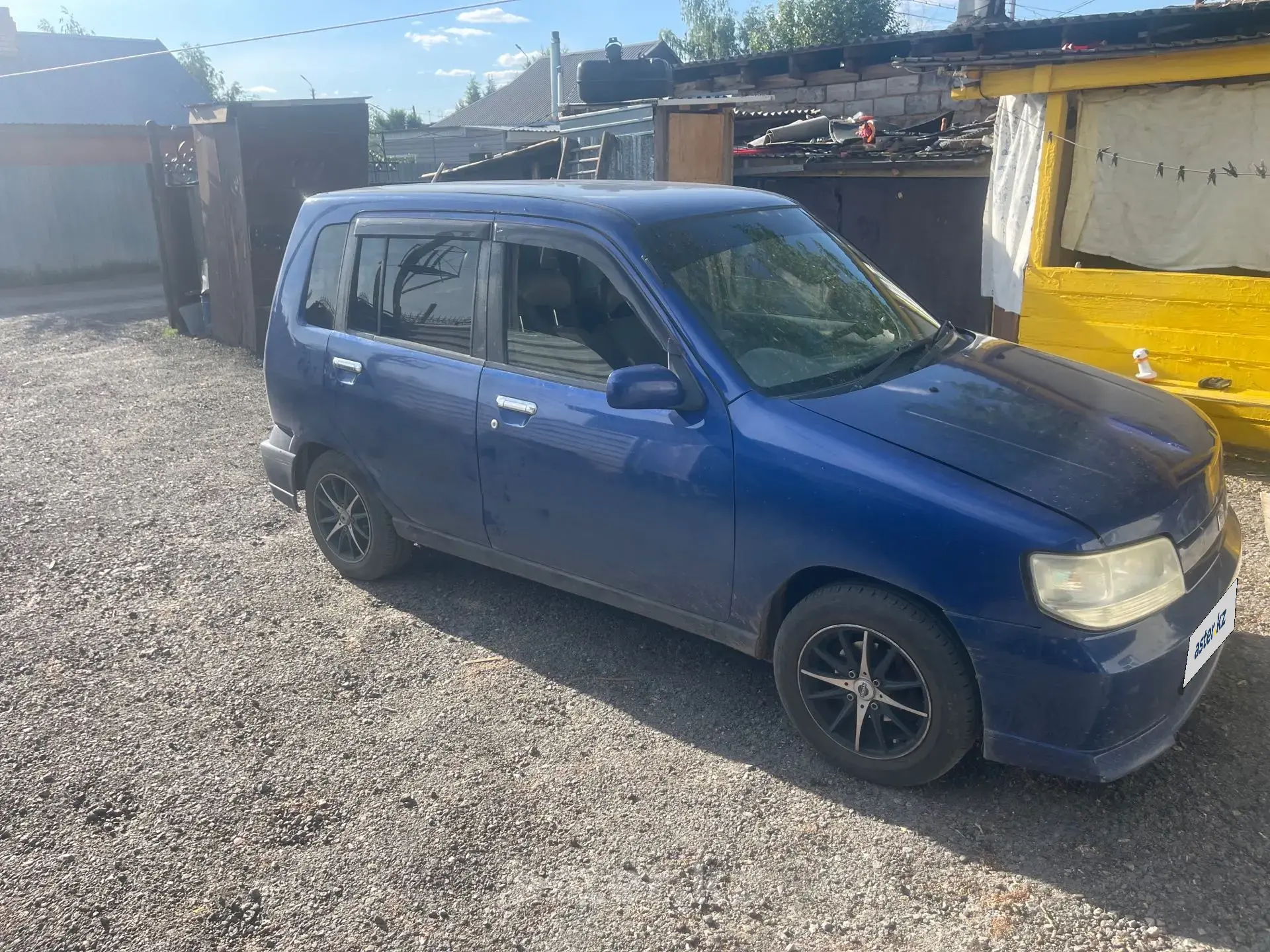 Nissan Cube 2001