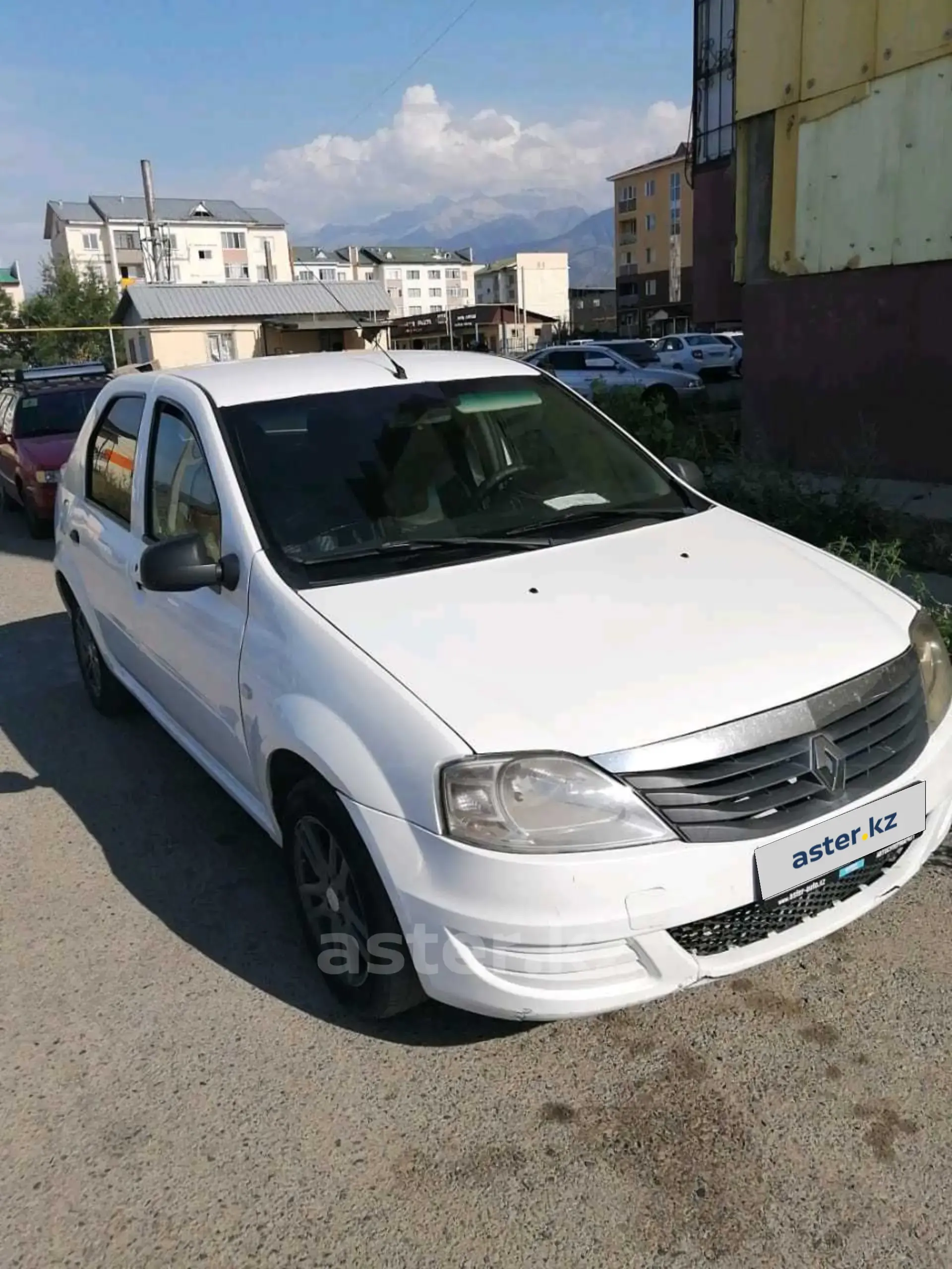 Renault Logan 2010