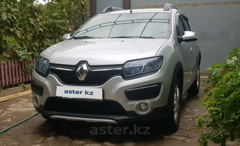 Renault Sandero 2015 года за 46 000 000 тг. в Жамбылская область