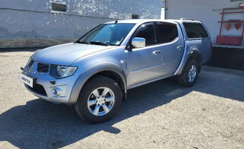 Mitsubishi L200 2013 года за 7 500 000 тг. в Алматы