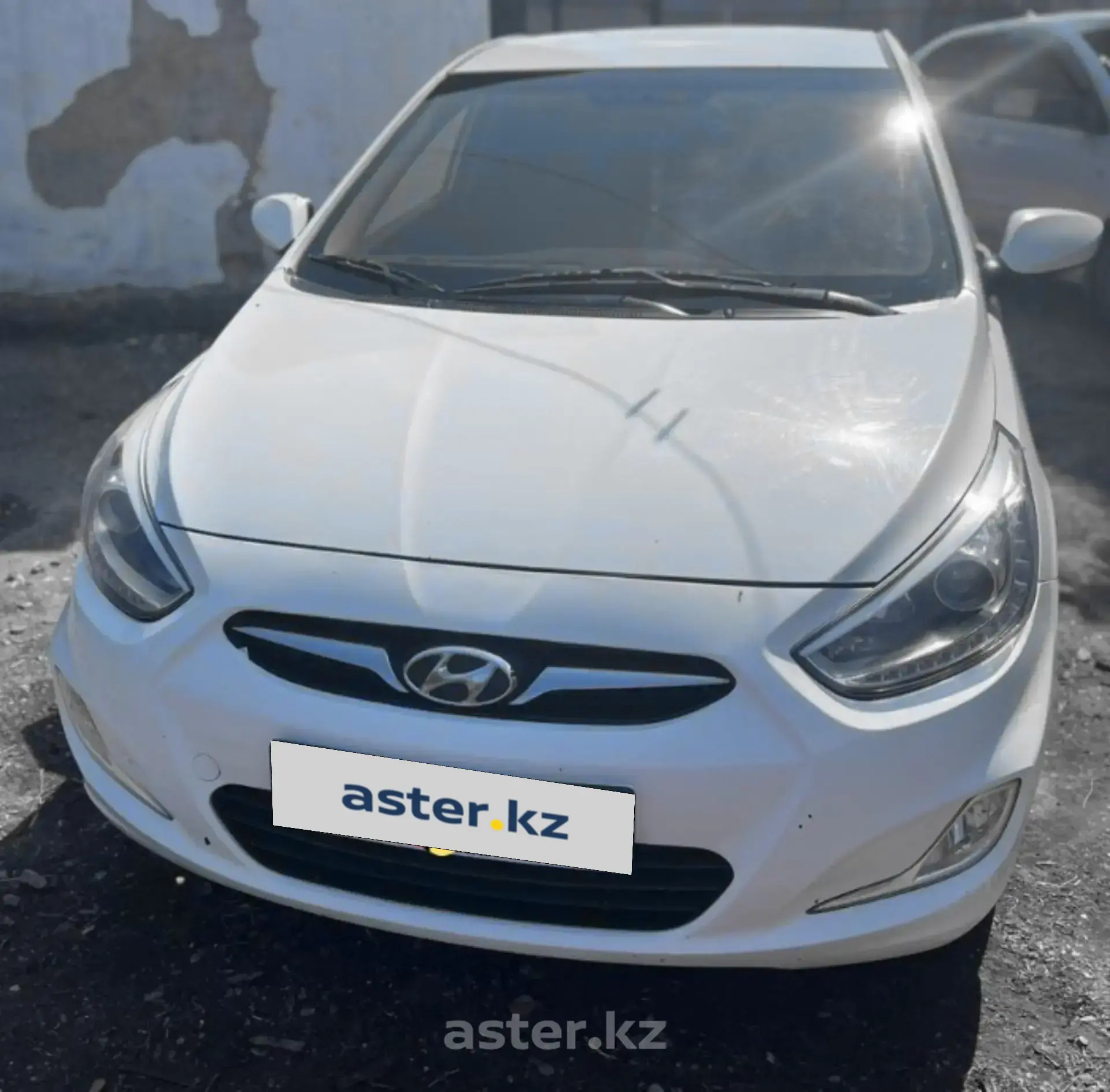 Hyundai Accent 2013