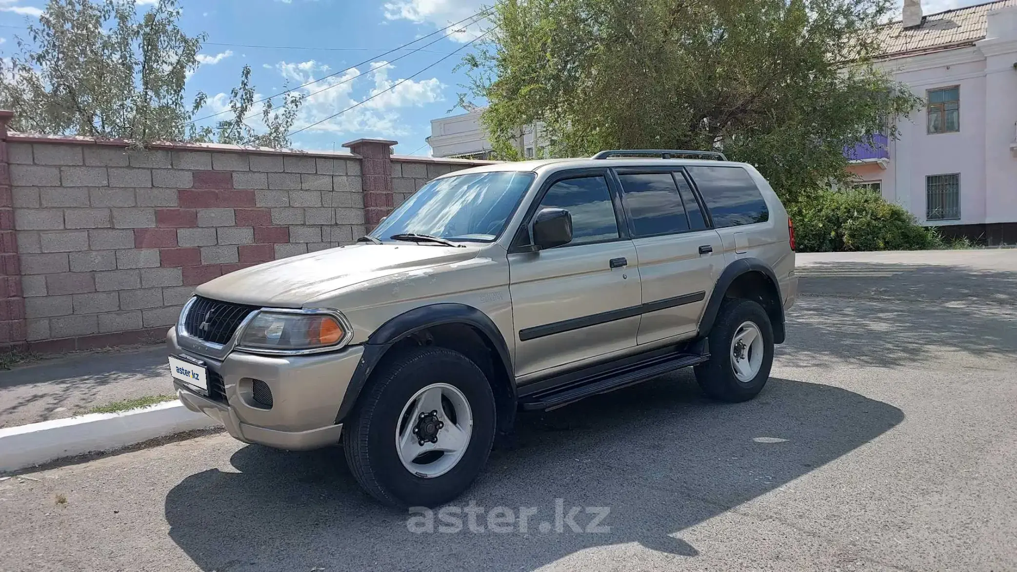 Mitsubishi Montero Sport 2001