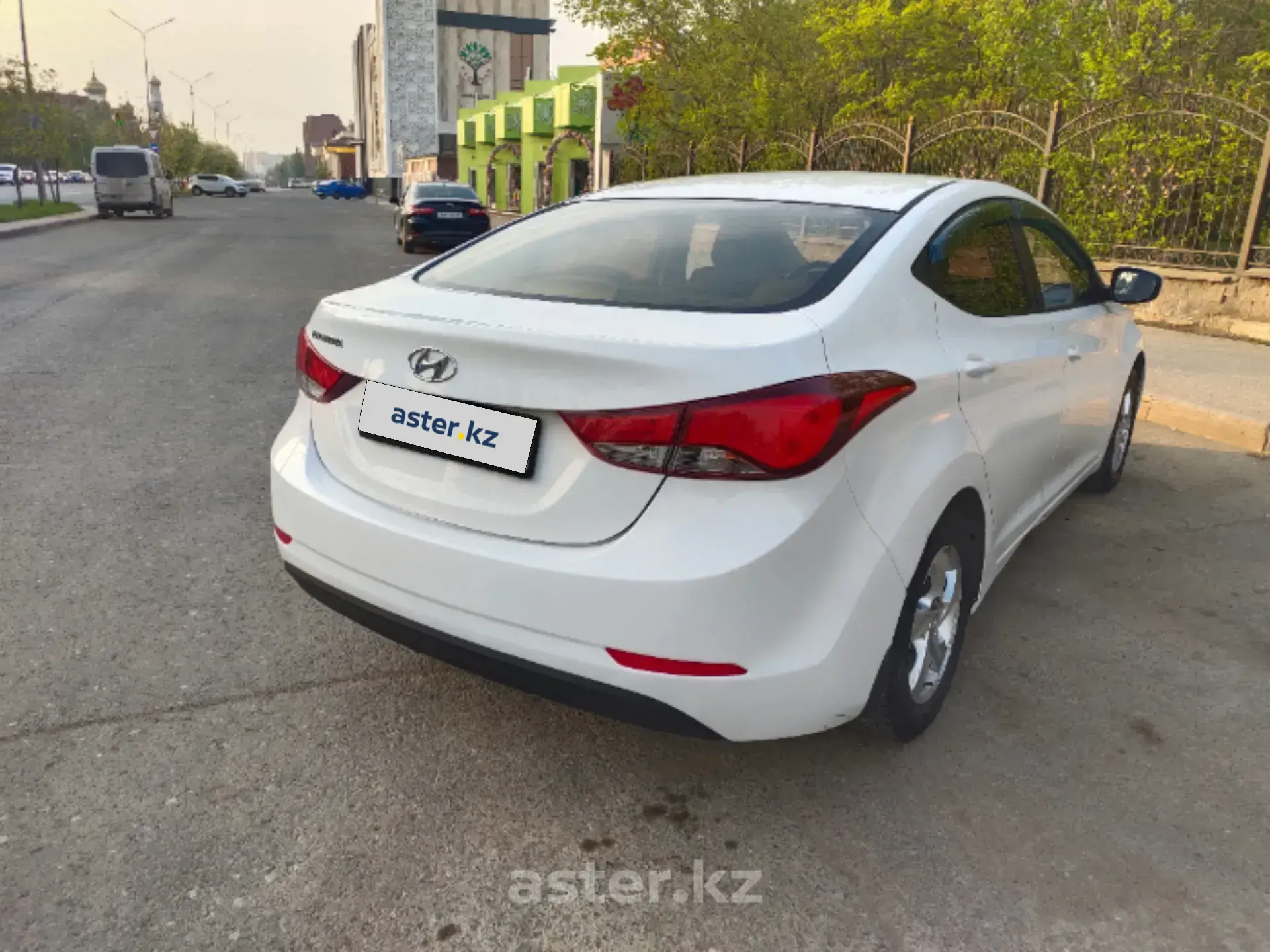 Hyundai Elantra 2014