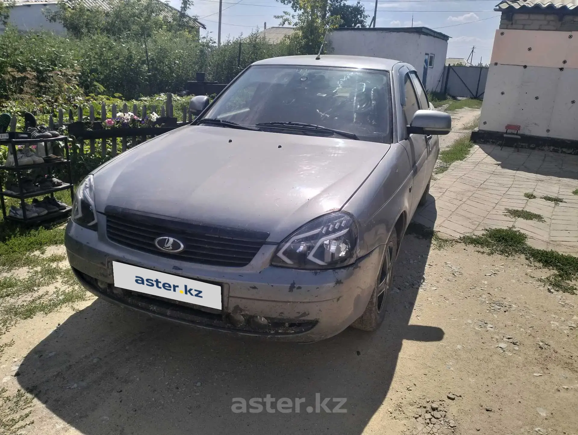 LADA (ВАЗ) Priora 2012