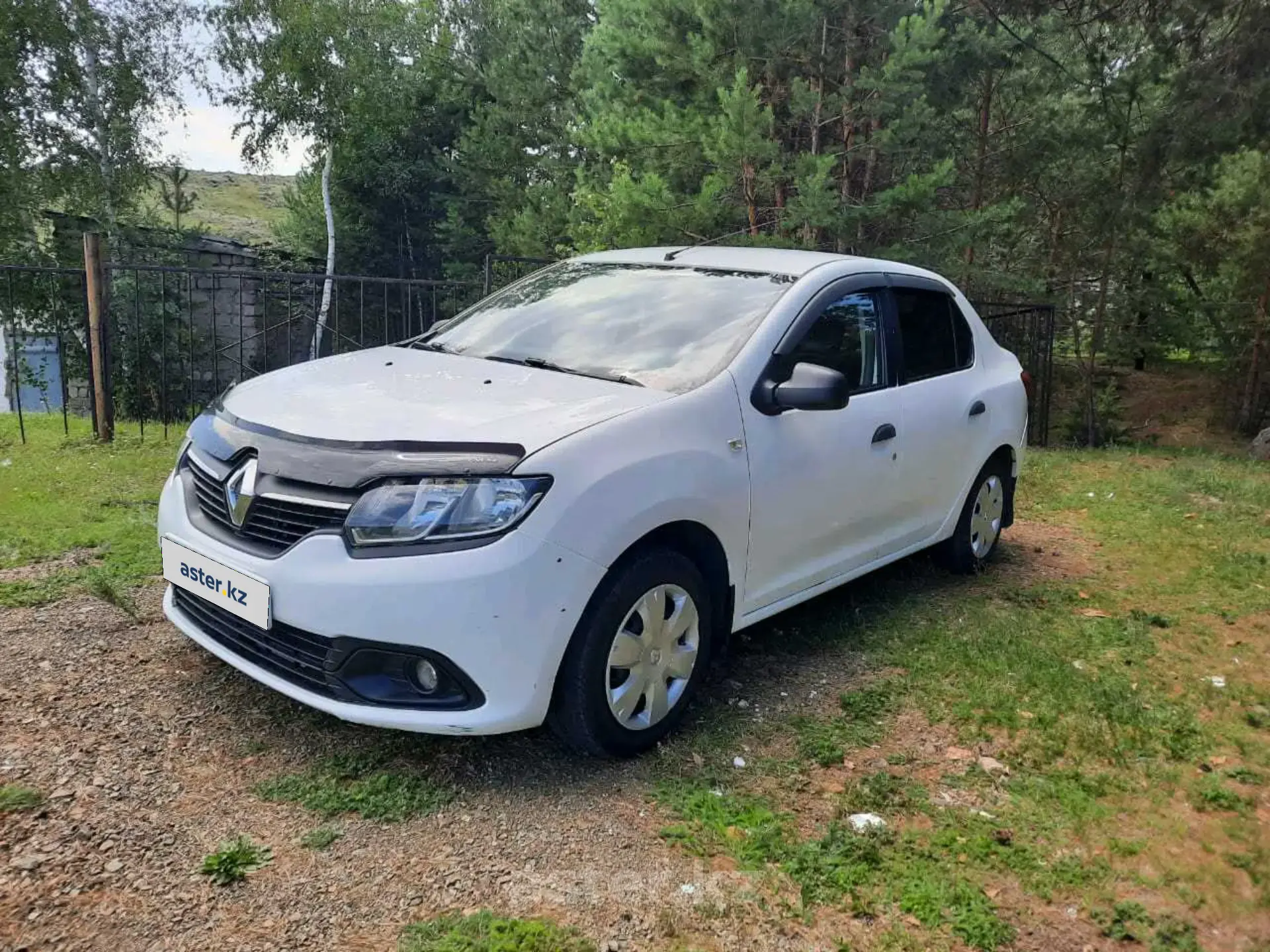 Renault Logan 2015