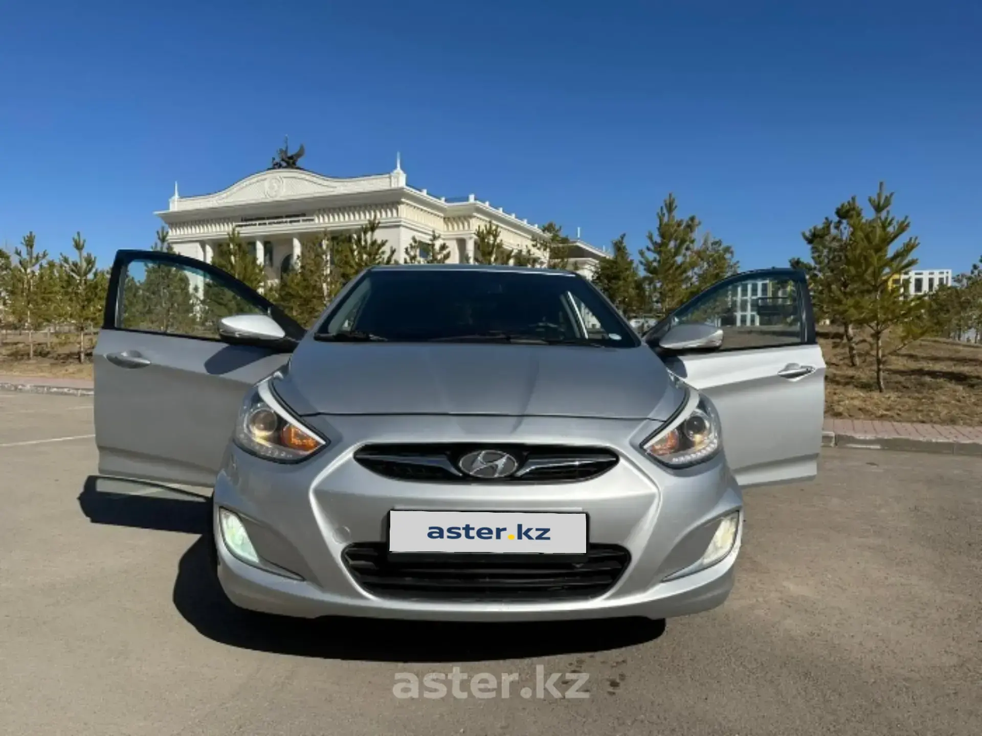 Hyundai Accent 2013