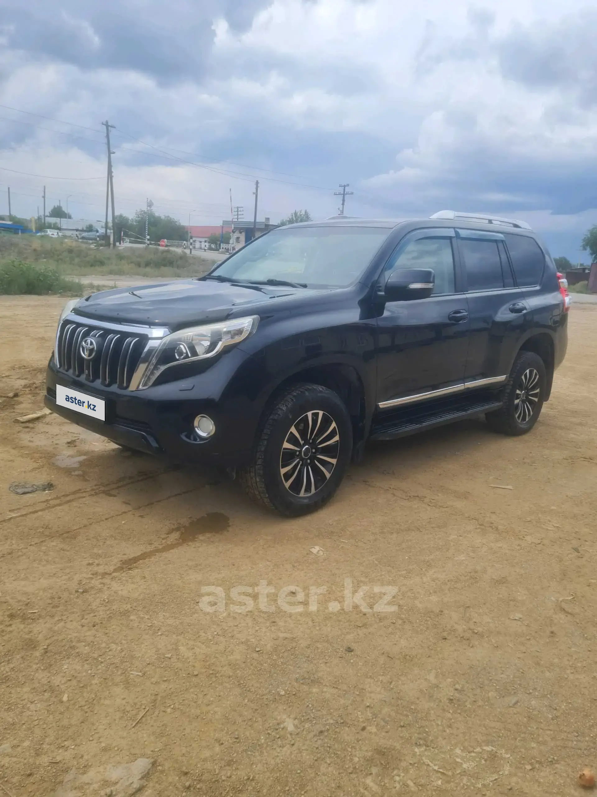 Toyota Land Cruiser Prado 2014