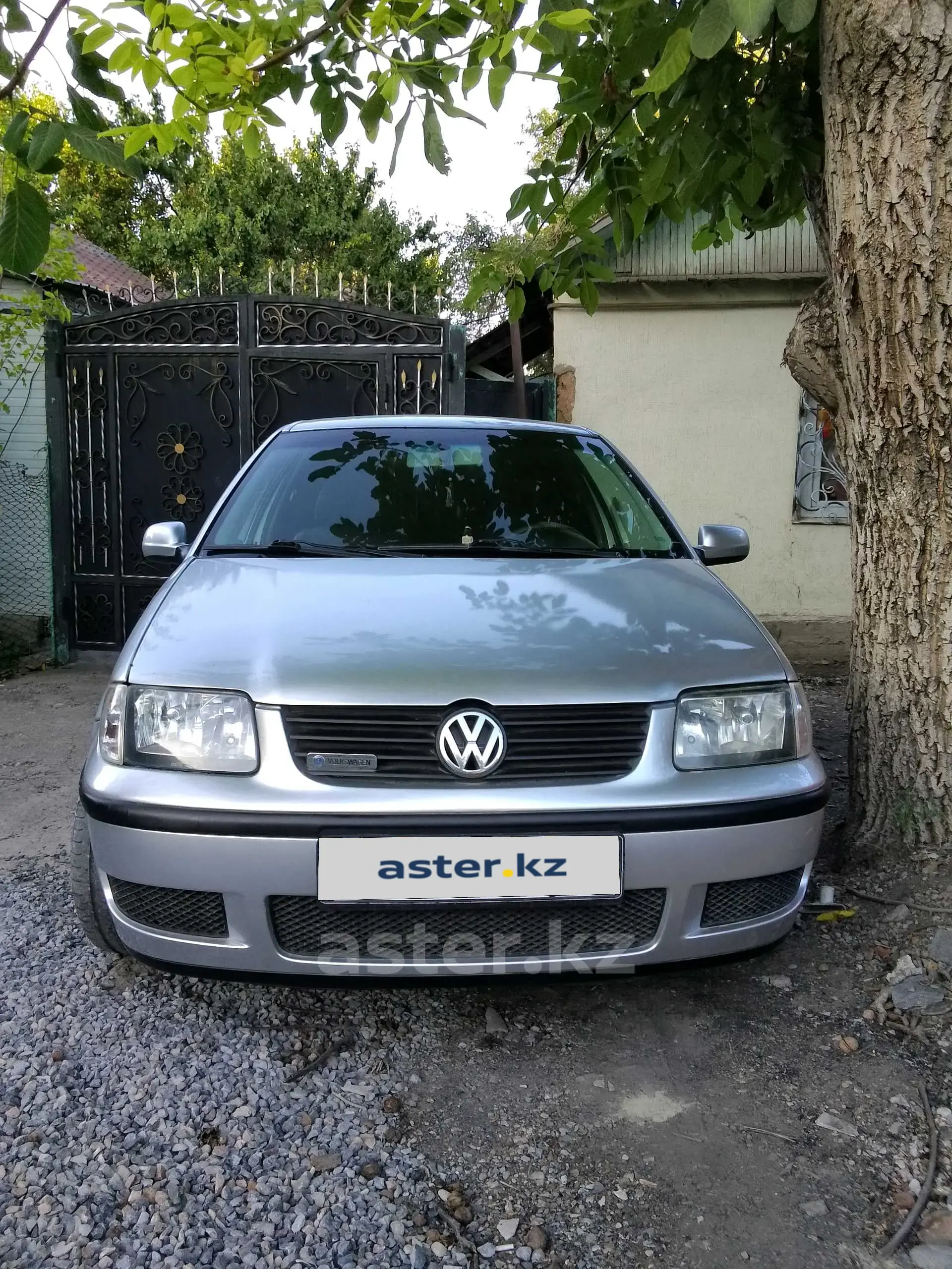 Volkswagen Polo 2000