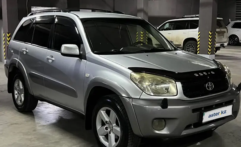 Toyota RAV4 2004 года за 6 500 000 тг. в Алматы
