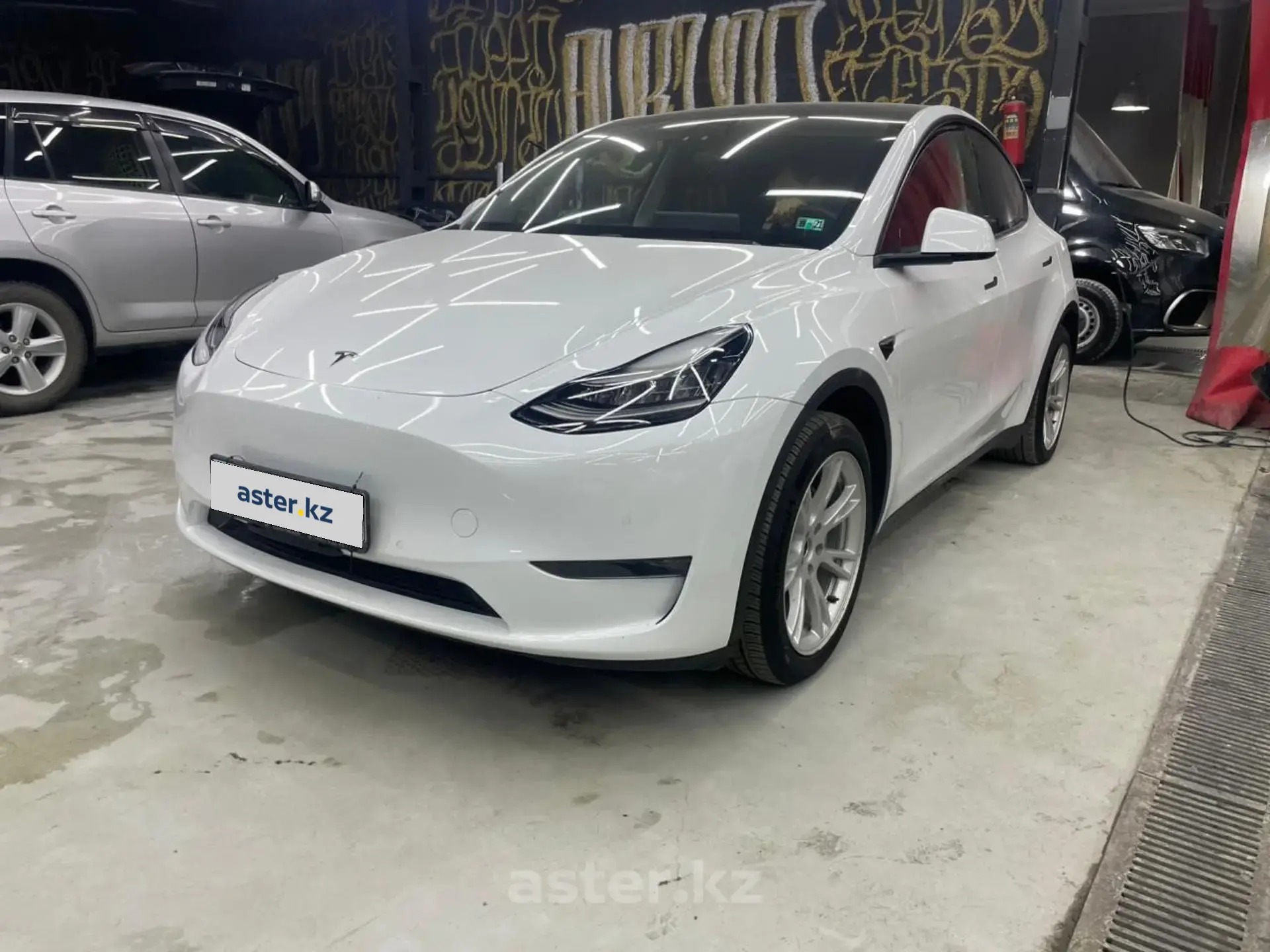 Tesla Model Y 2021