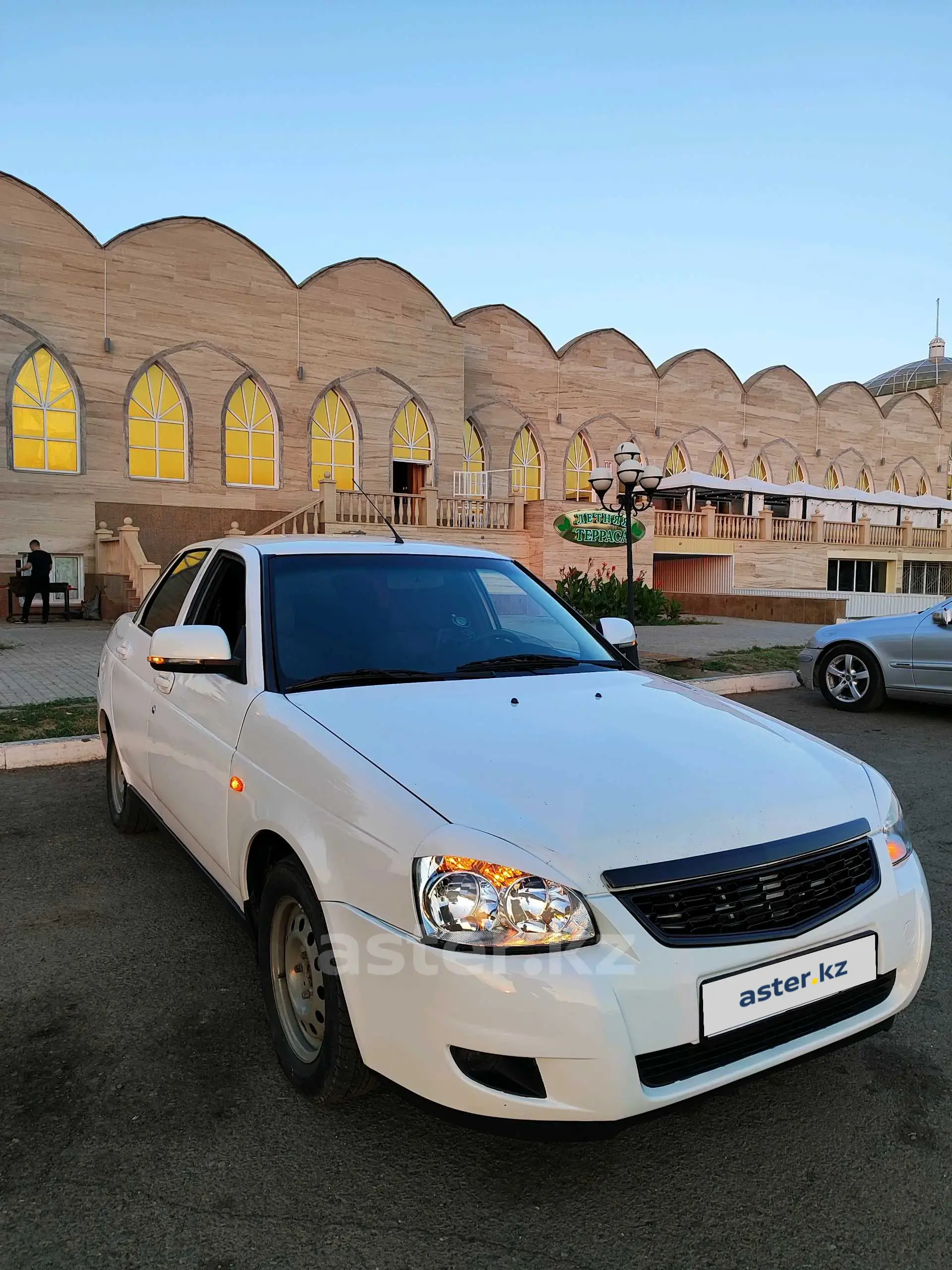 LADA (ВАЗ) Priora 2013