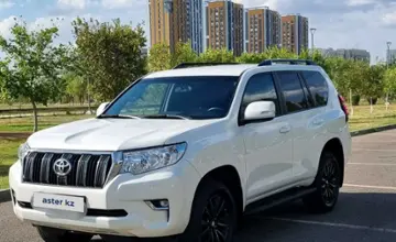 Toyota Land Cruiser Prado 2018 года за 25 500 000 тг. в Астана фото 4