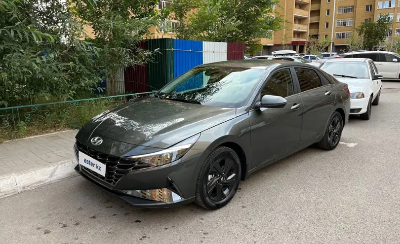 Hyundai Elantra 2023 года за 12 800 000 тг. в Астана