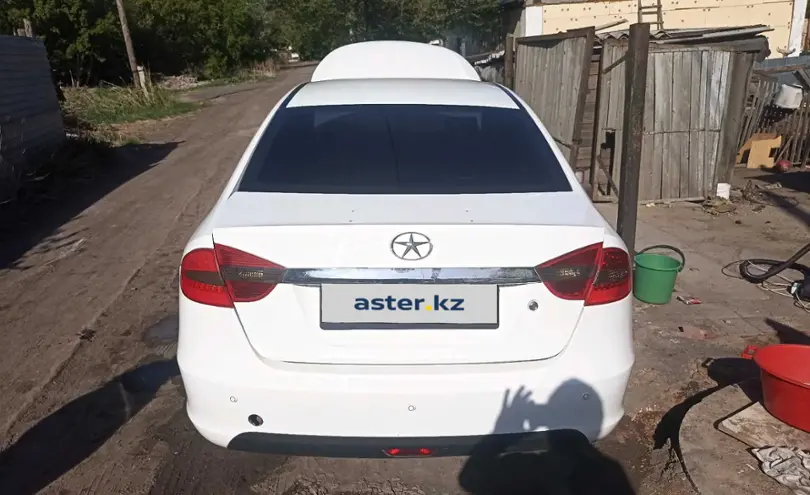 JAC J5 (Heyue) 2015 года за 2 100 000 тг. в Караганда