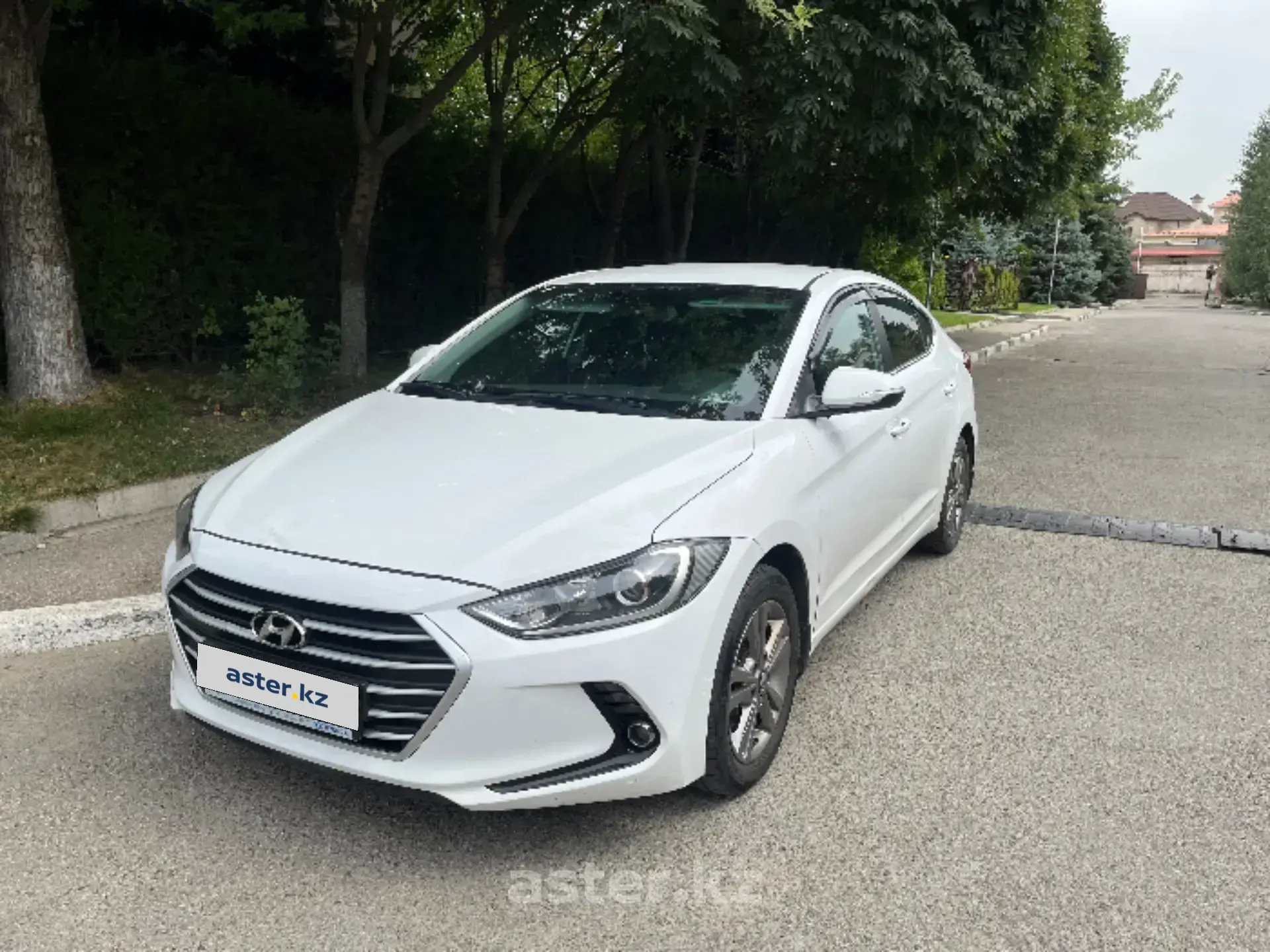 Hyundai Elantra 2018