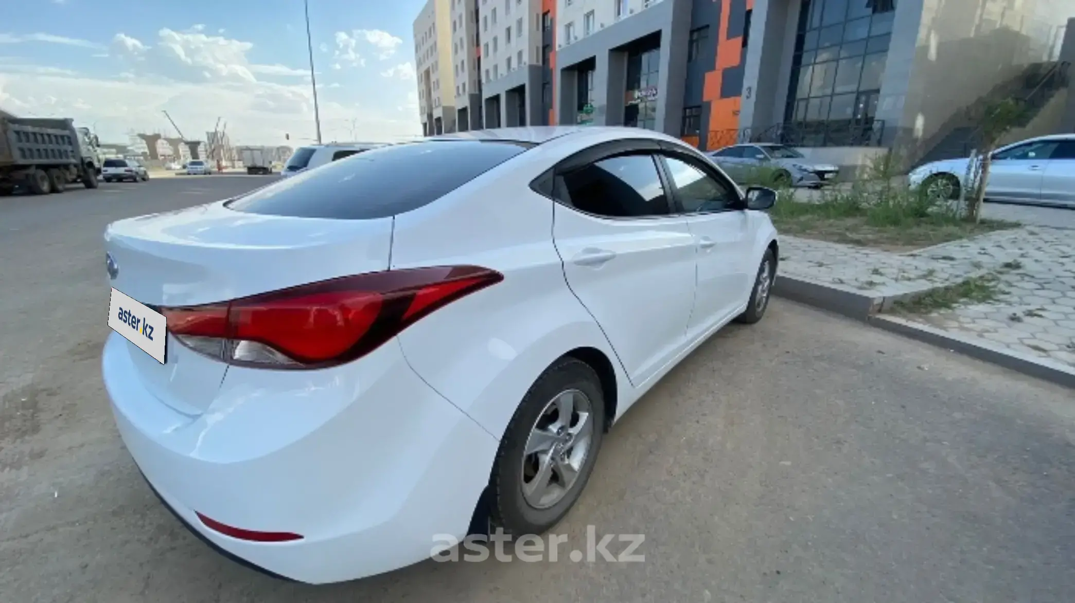 Hyundai Elantra 2015