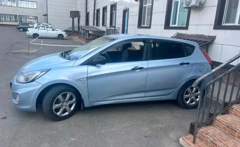 Hyundai Solaris 2012 года за 3 800 000 тг. в Западно-Казахстанская область