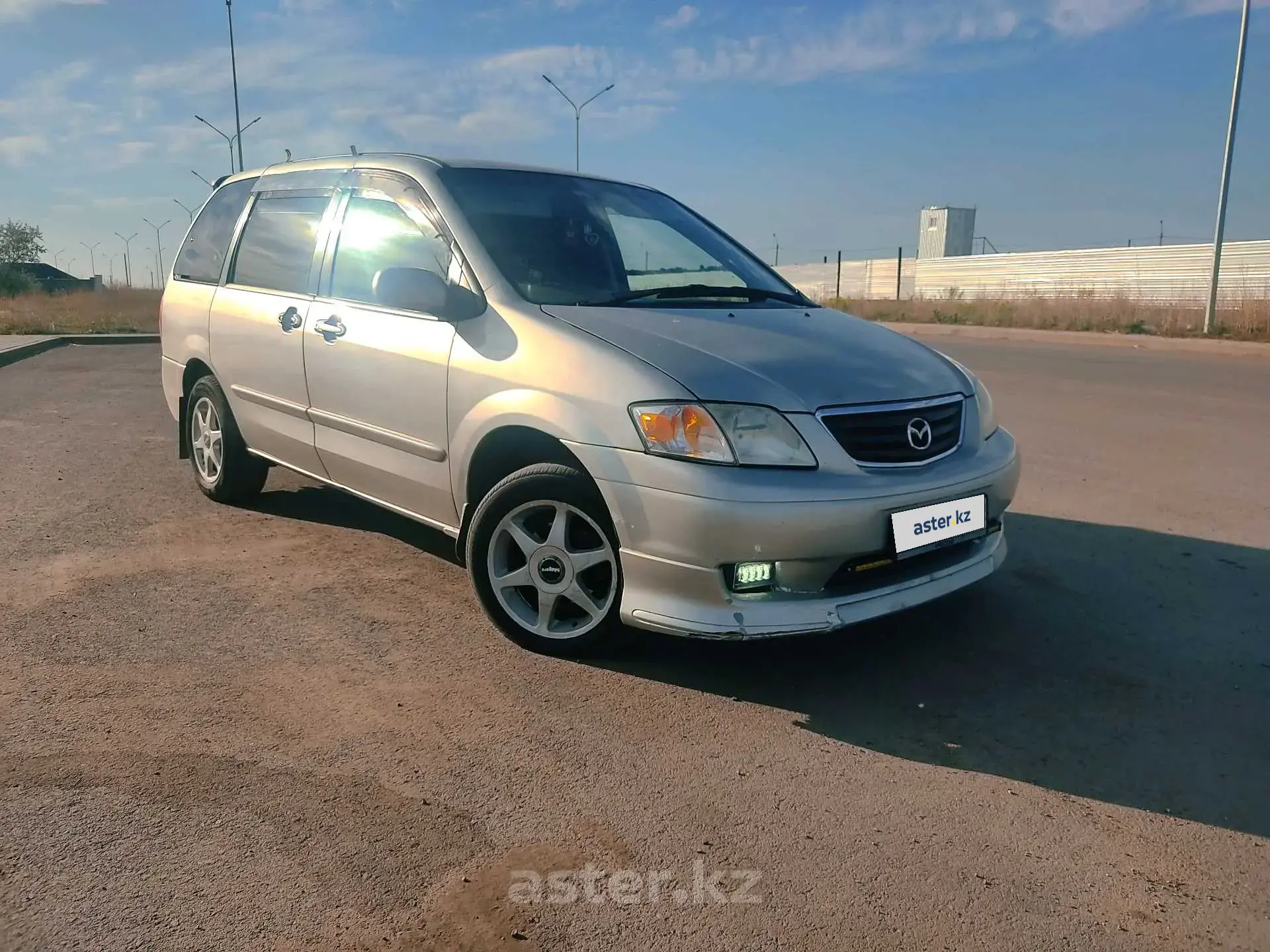 Mazda MPV 2000