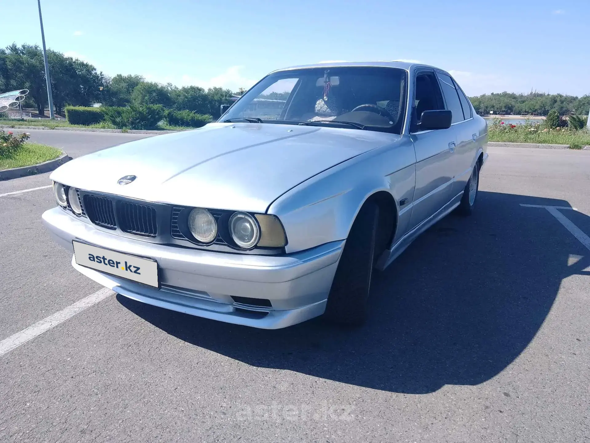 BMW 5 серии 1992