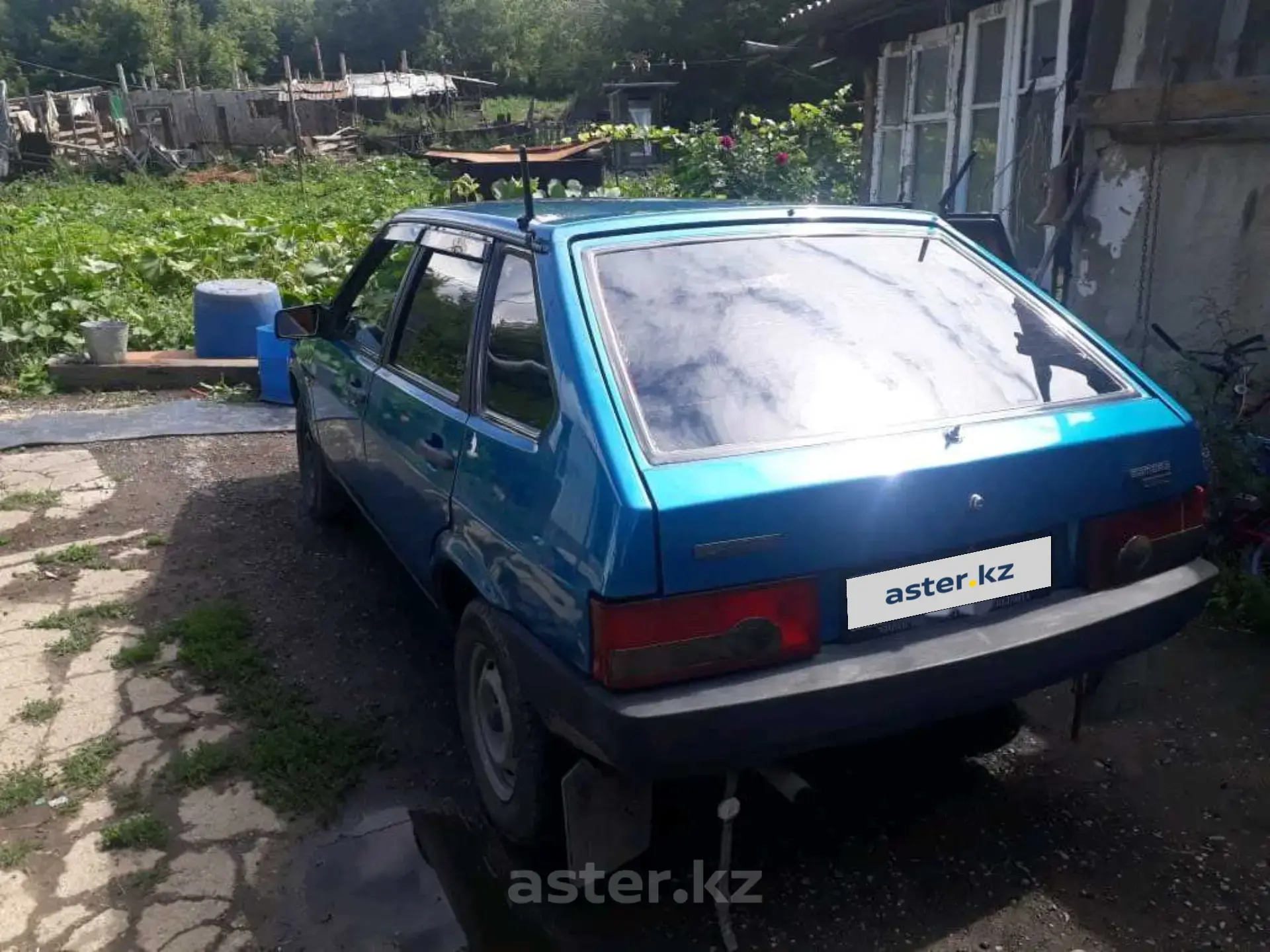 LADA (ВАЗ) 2109 2000