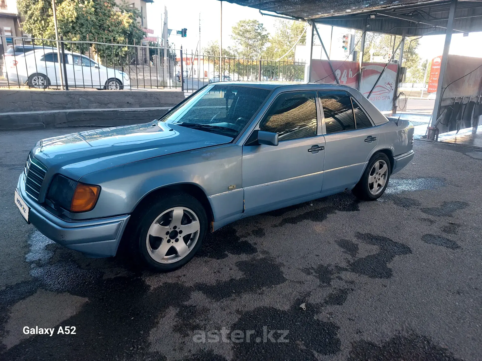 Mercedes-Benz W124 1992