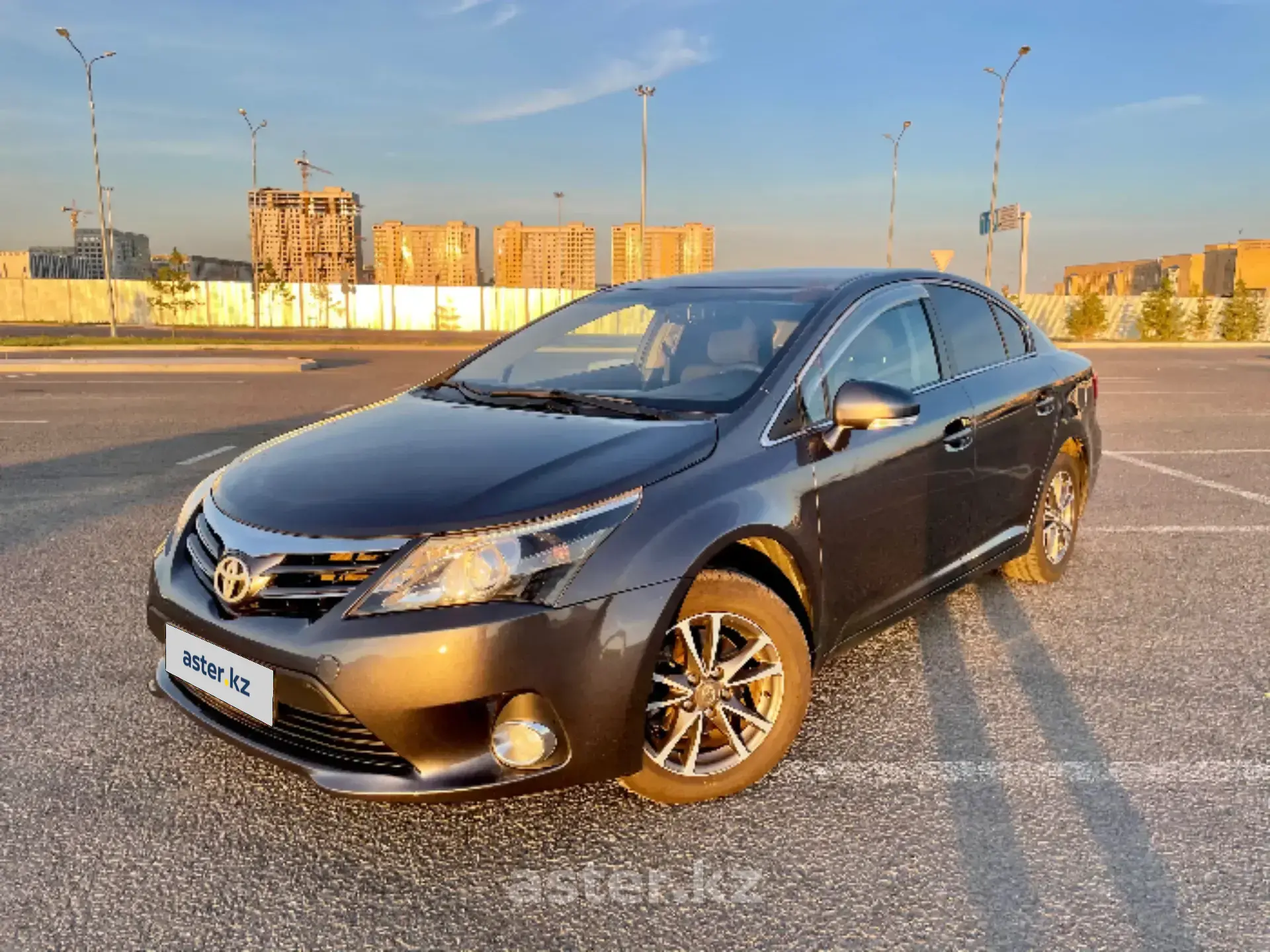 Тойота авенсис 2013. Toyota Avensis 2013.