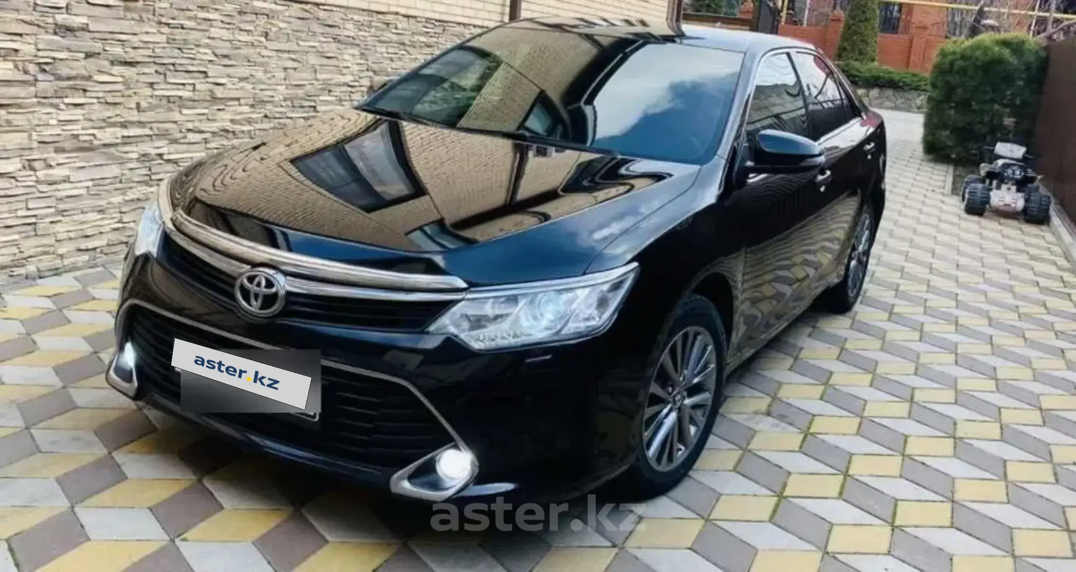 Toyota Camry 2017