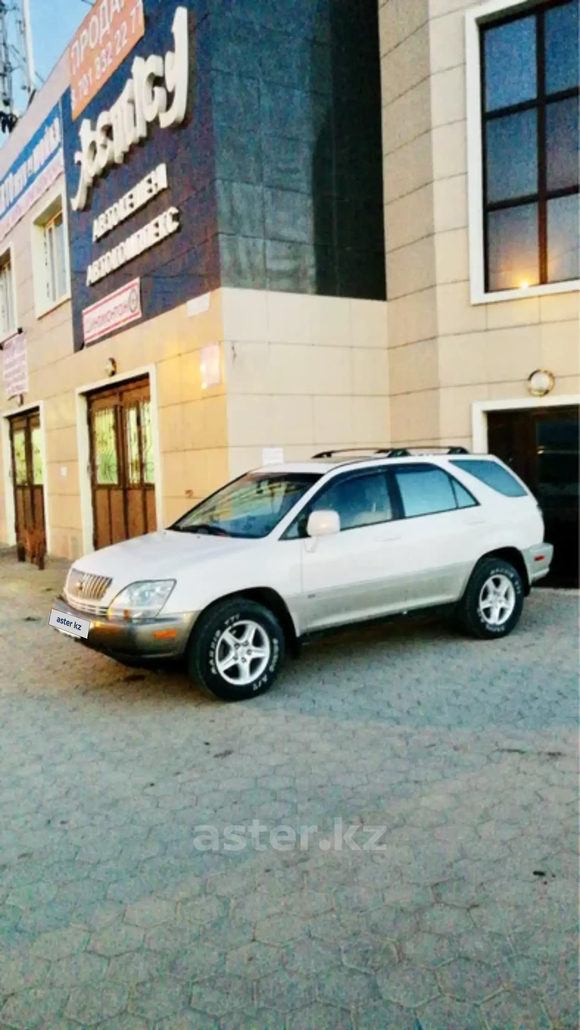 Lexus RX 2001