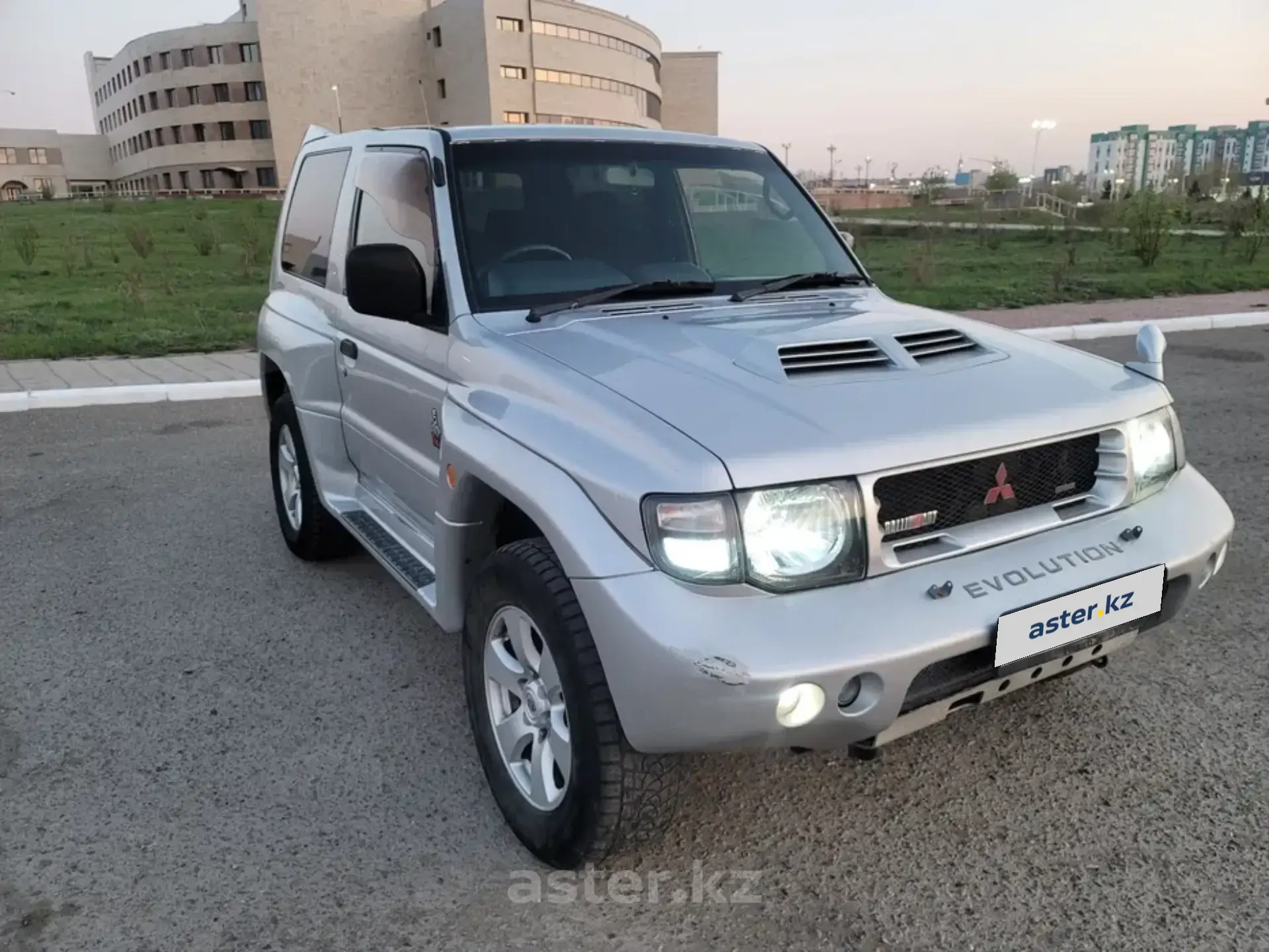 Mitsubishi Pajero 1998