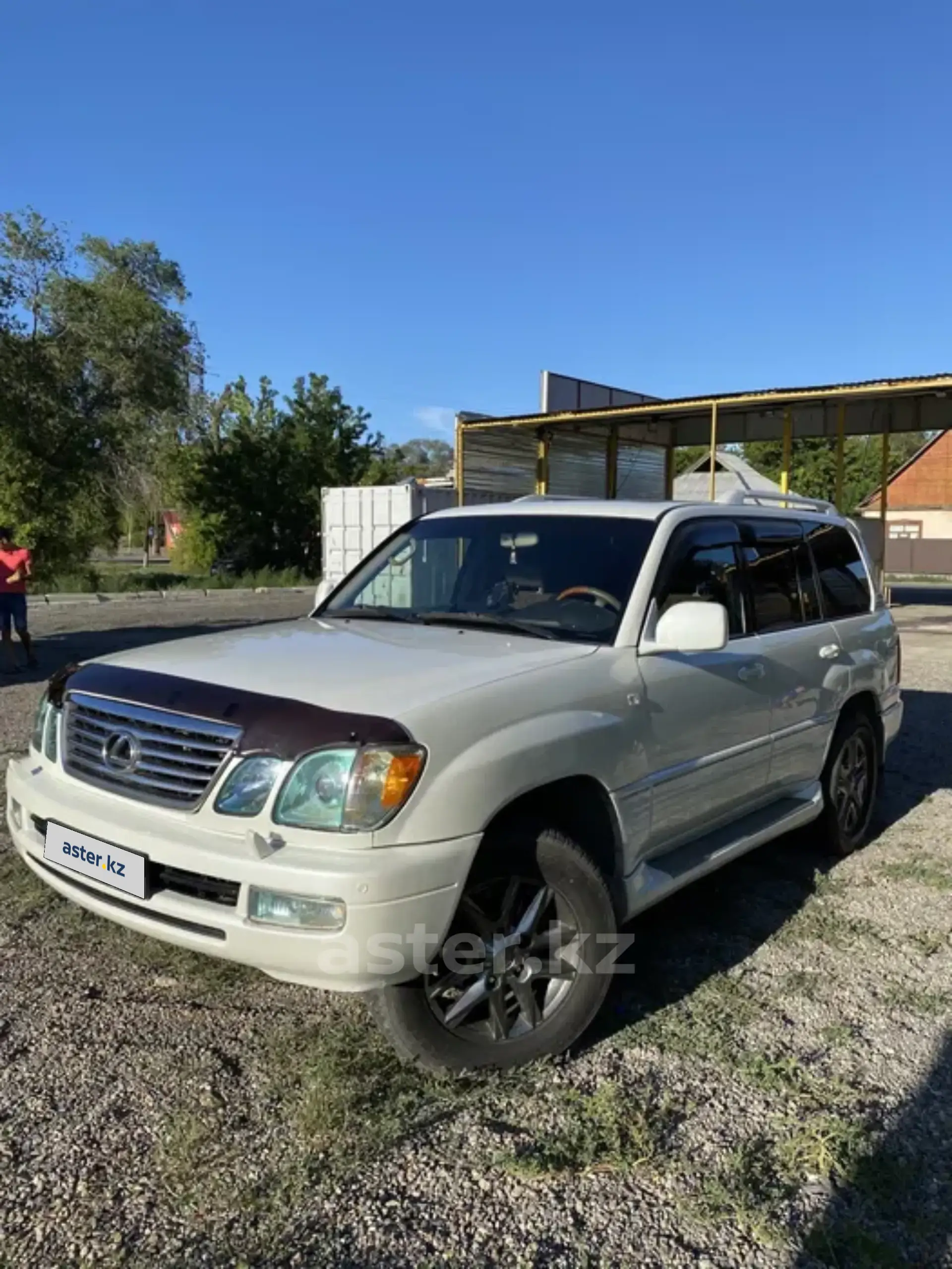 Lexus LX 2004