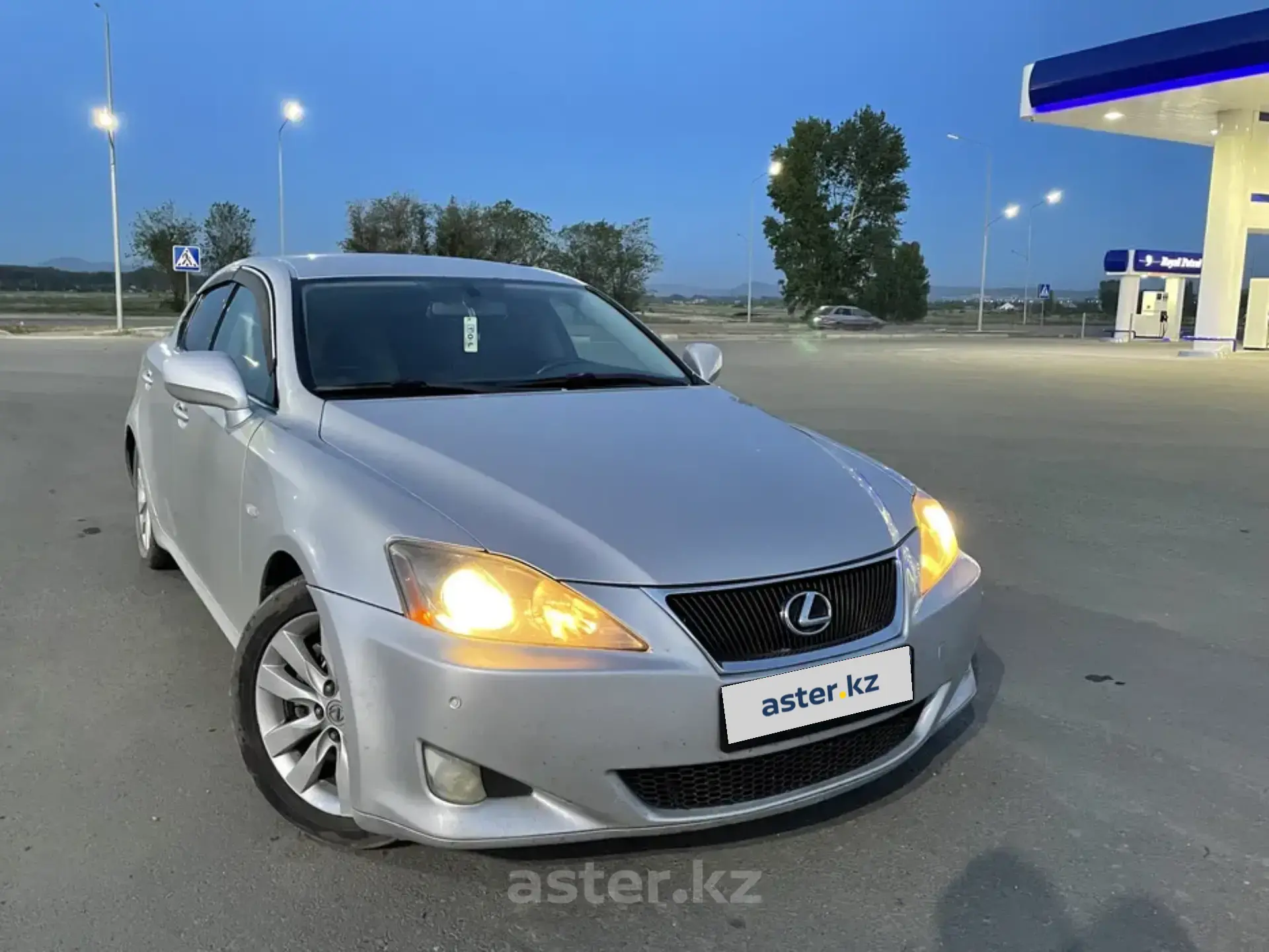 Lexus IS 2006