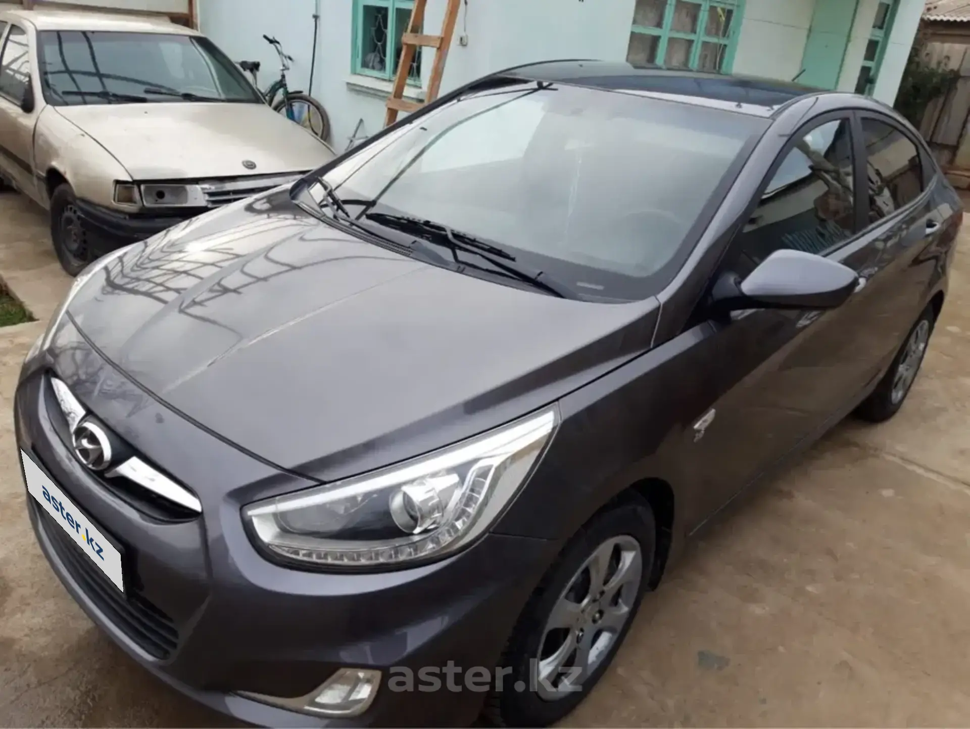 Hyundai Accent 2014