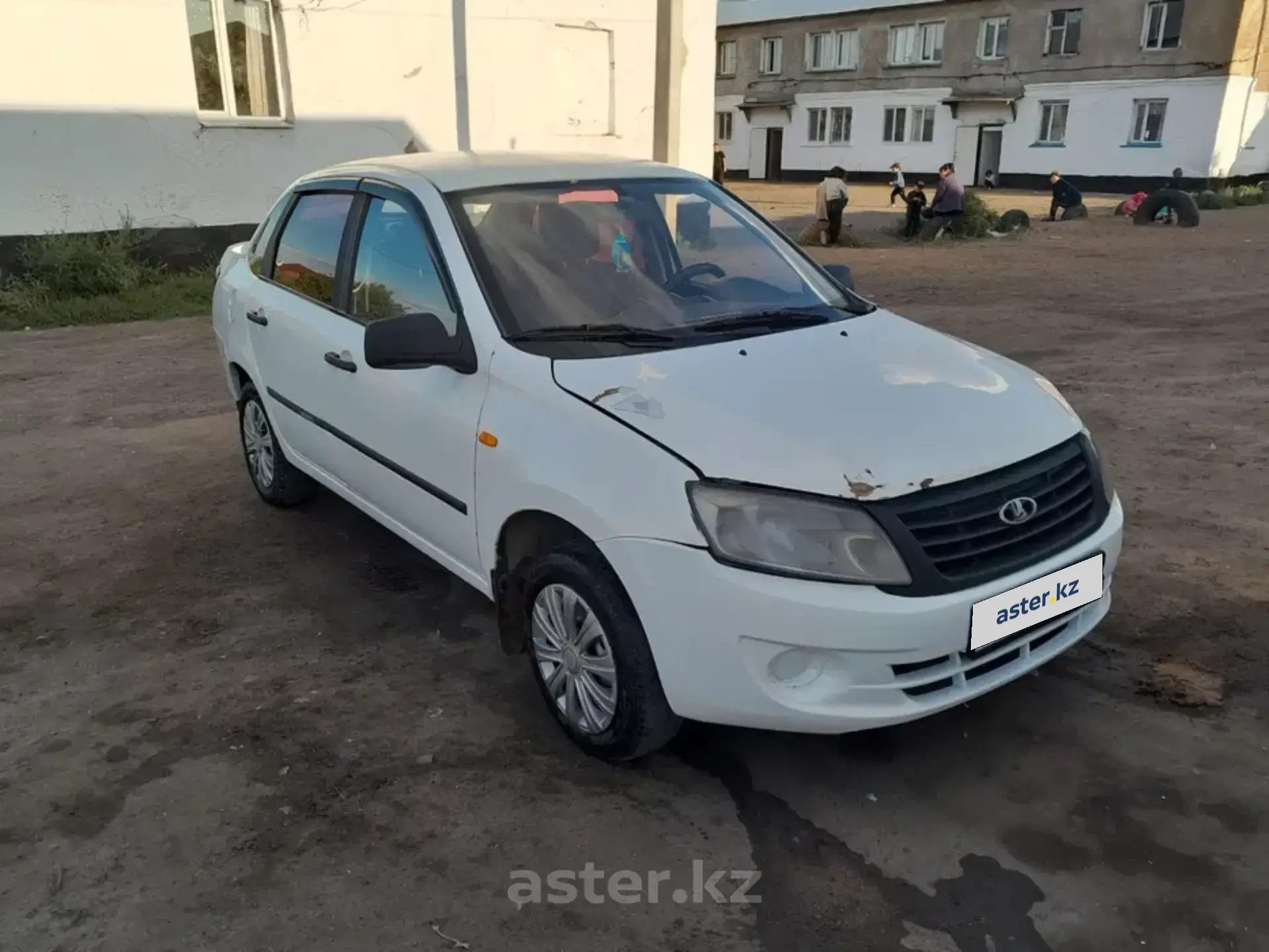 LADA (ВАЗ) Granta 2012